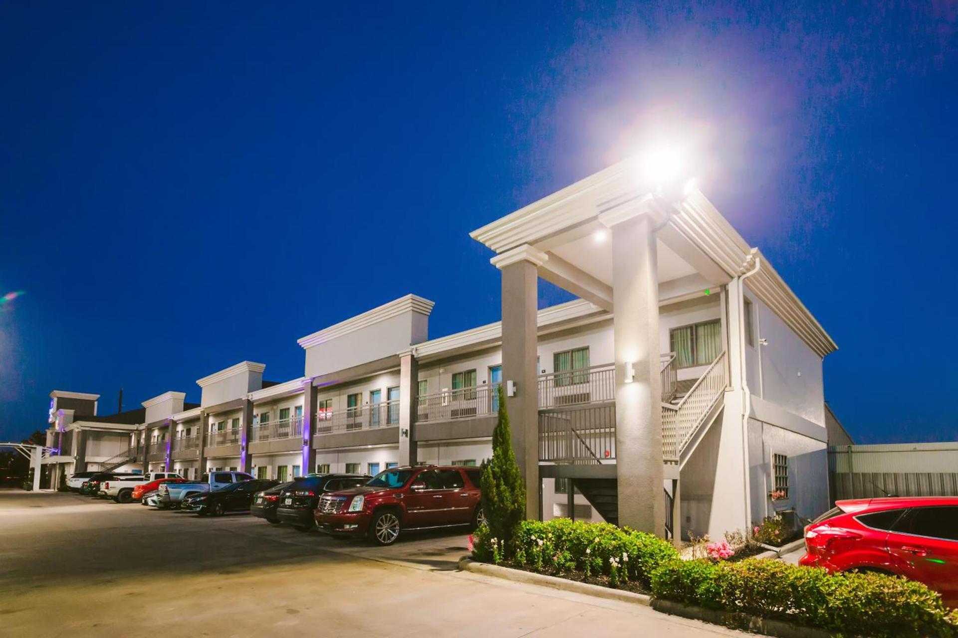 Express Inn - Spring photo 18