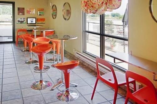 Valued Stay Madison photo 14