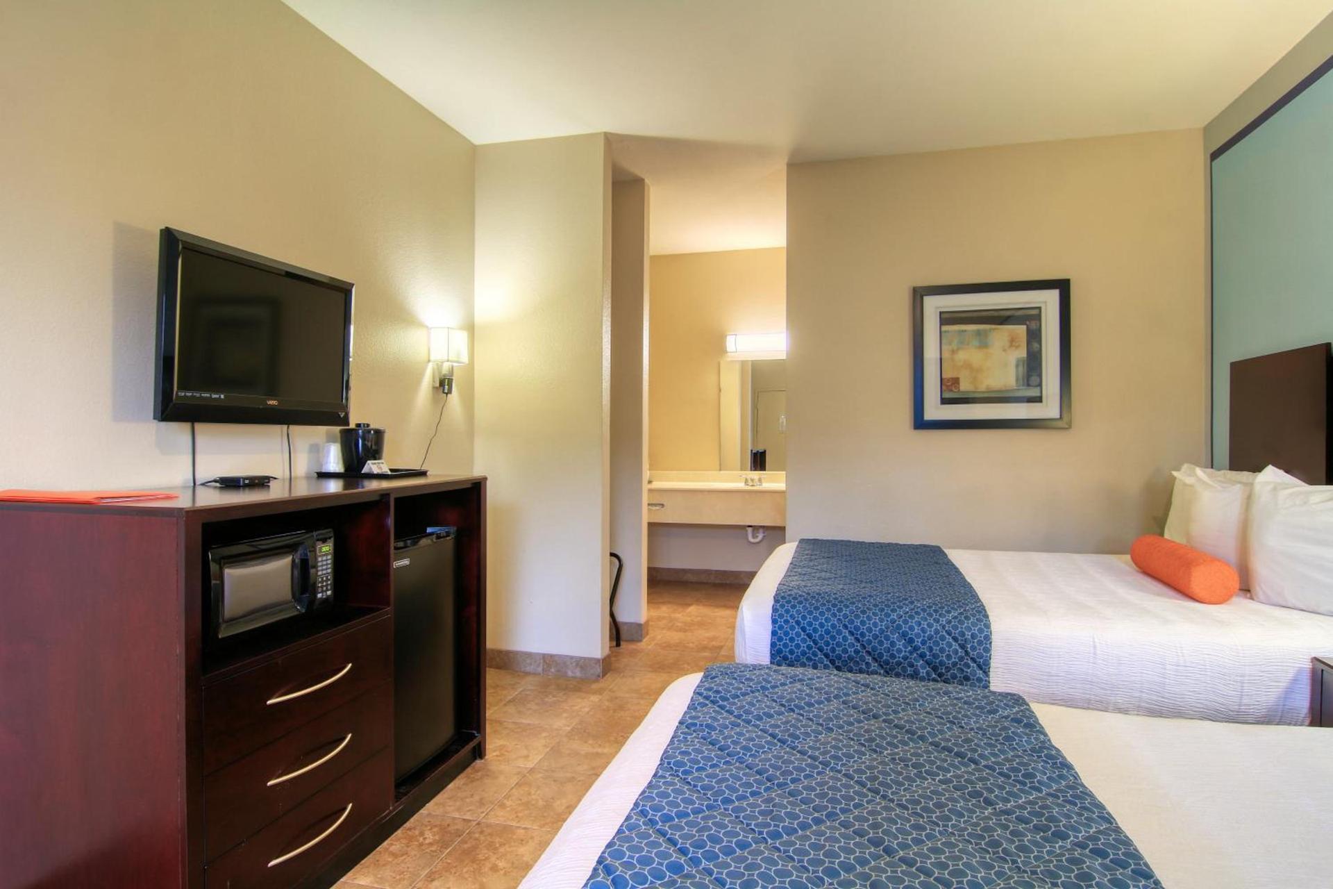 Alister Square Inn photo 39