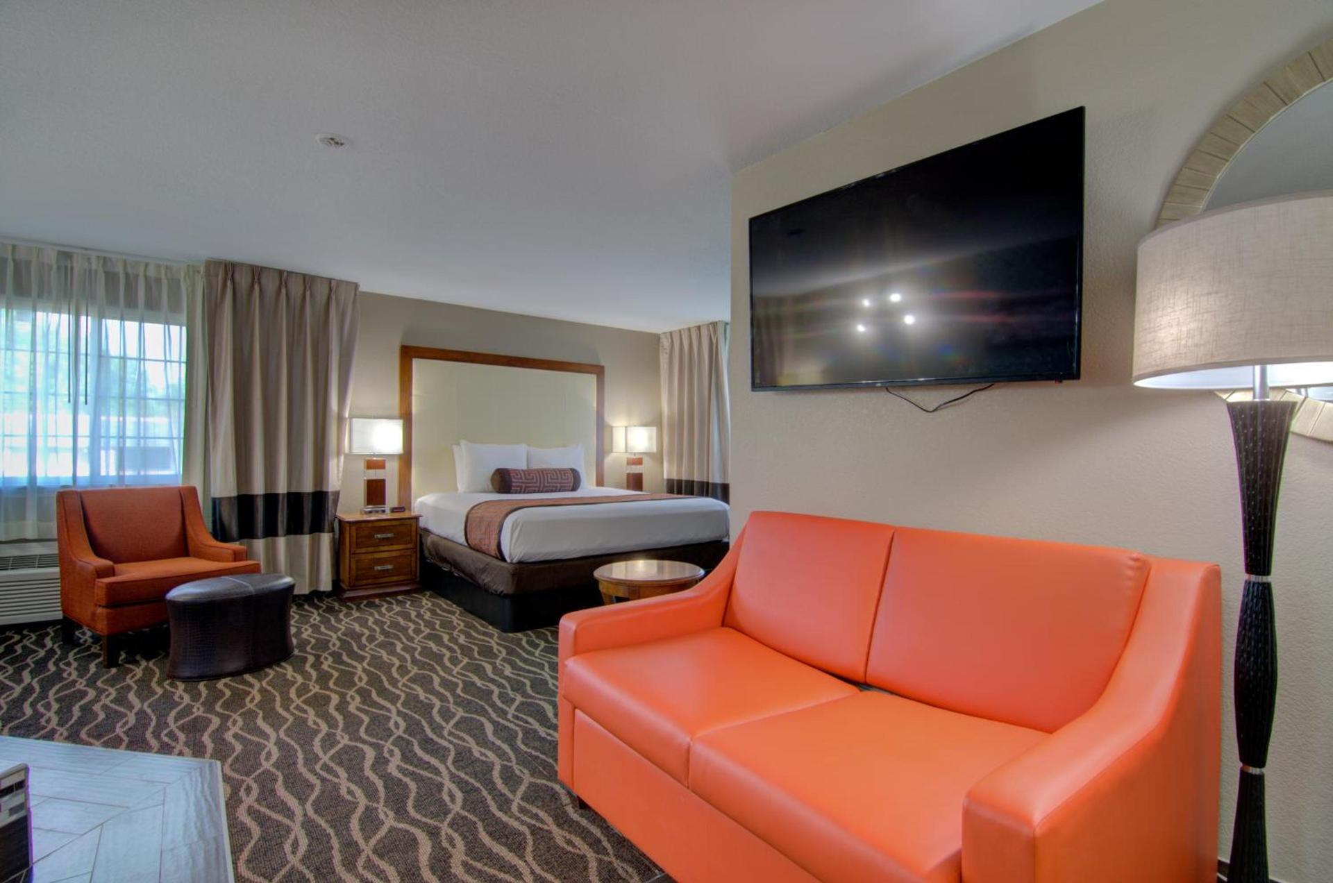 Westbridge Inn and Suites photo 27