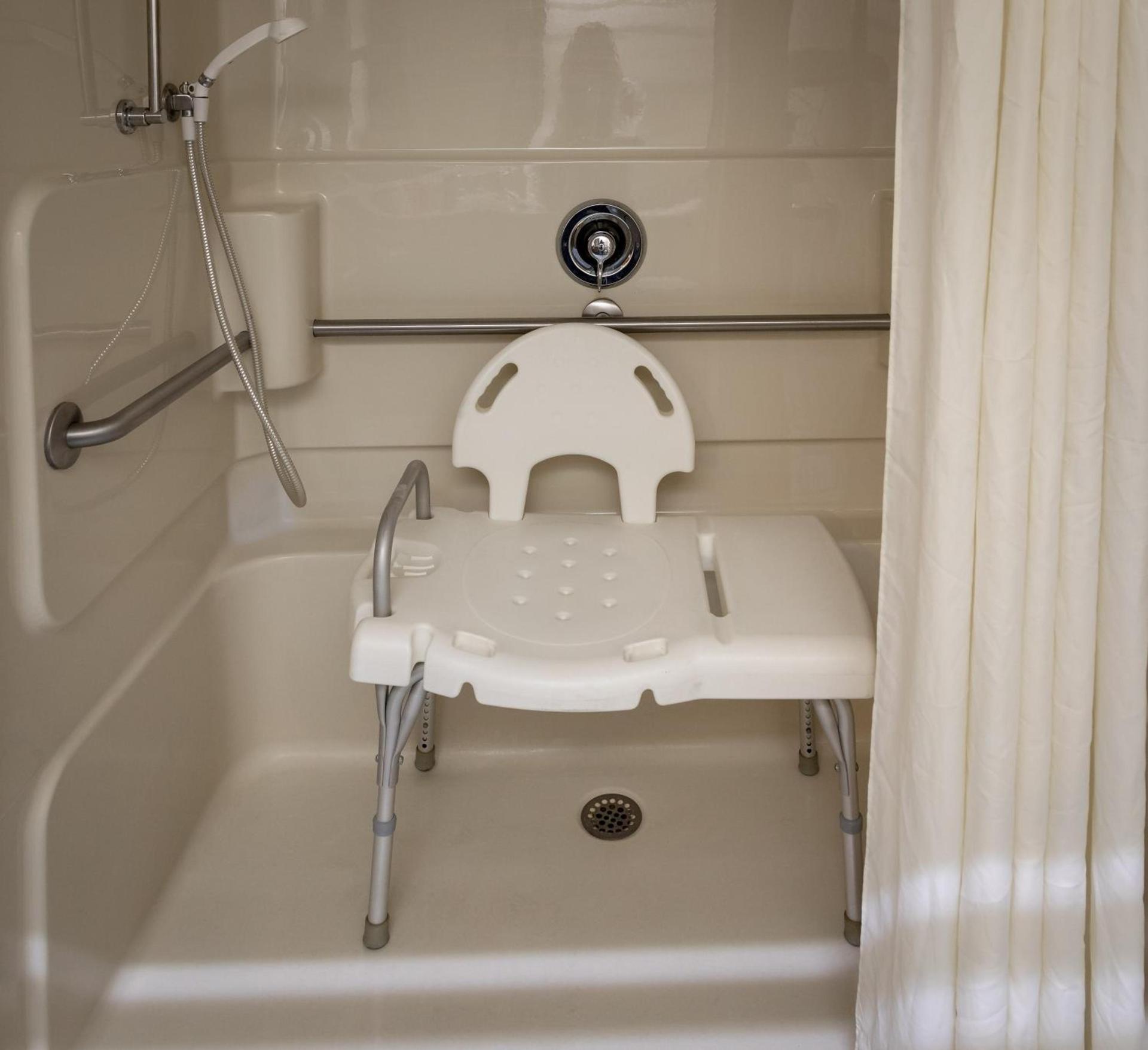 Wingate by Wyndham Somerset photo 6