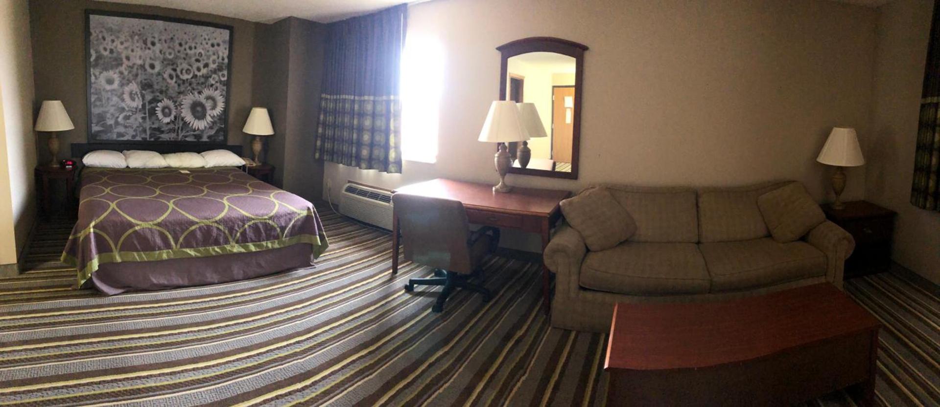 Circle S Motel photo 15
