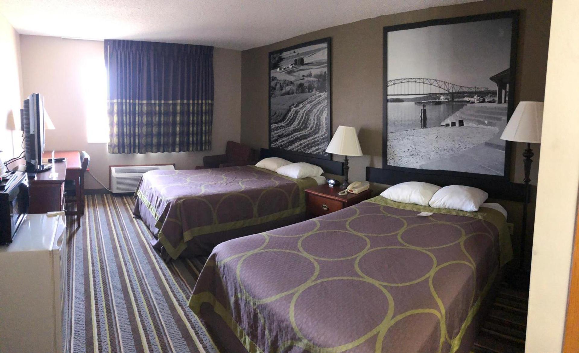 Circle S Motel photo 18