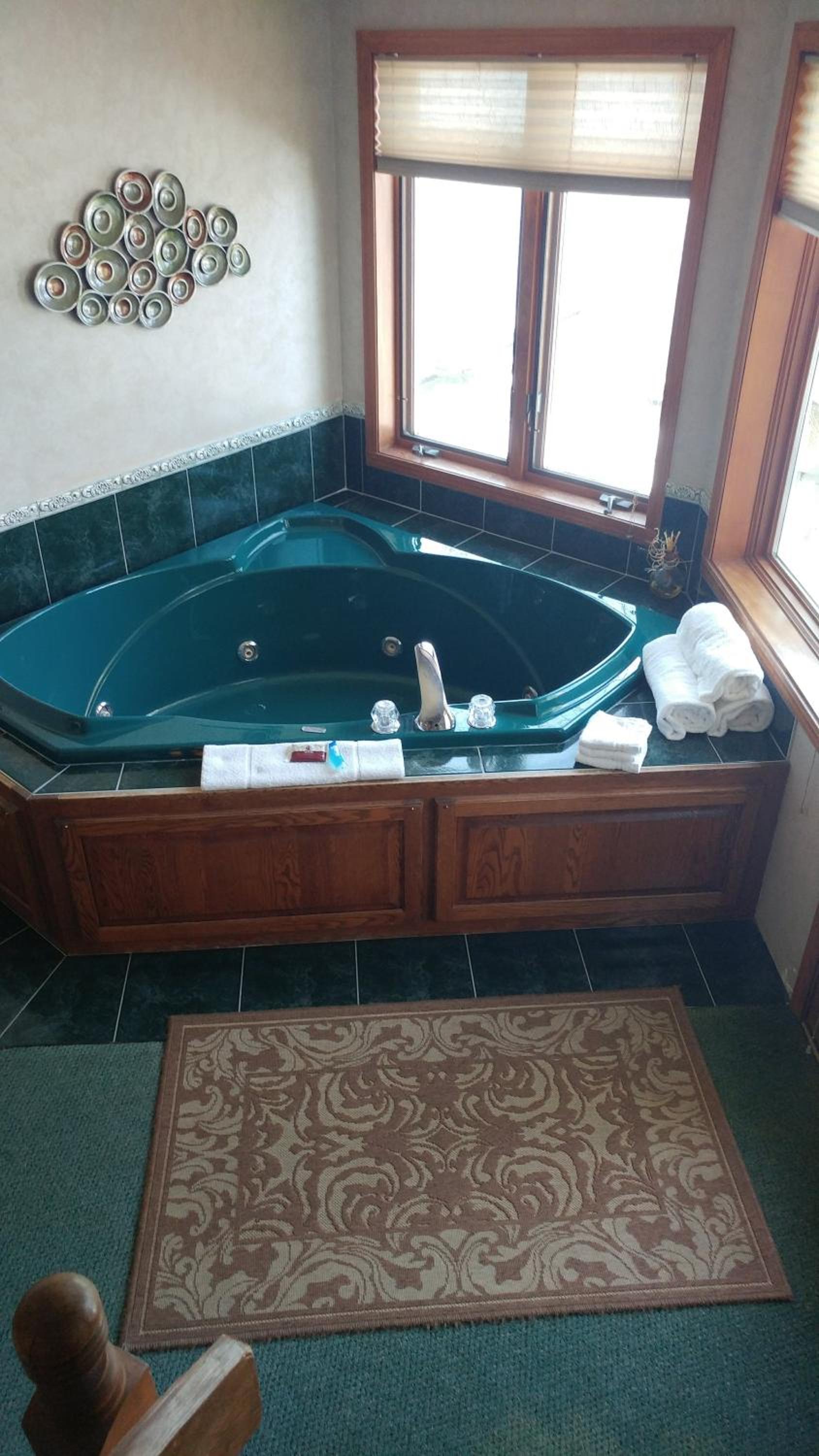 Snug Harbor Inn photo 48