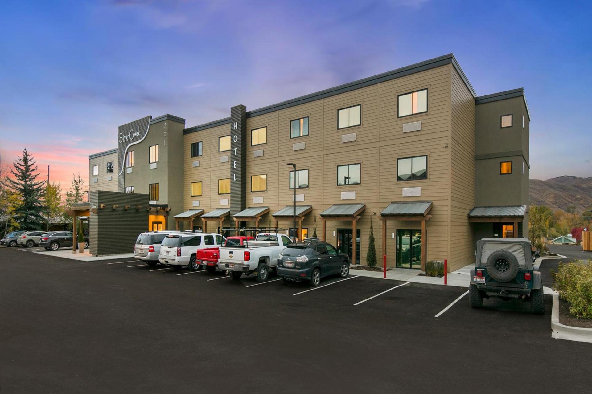 Silver Creek Hotel photo 38