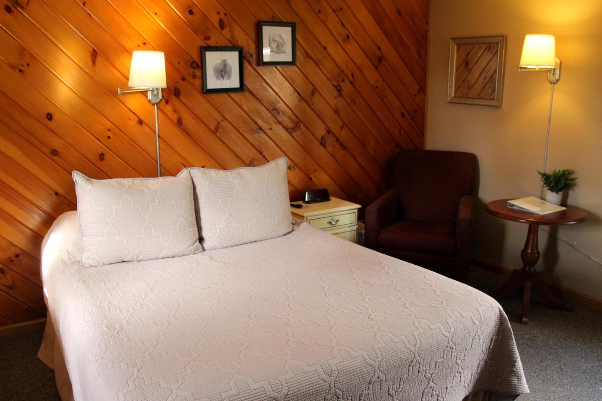 All Seasons Inn photo 20
