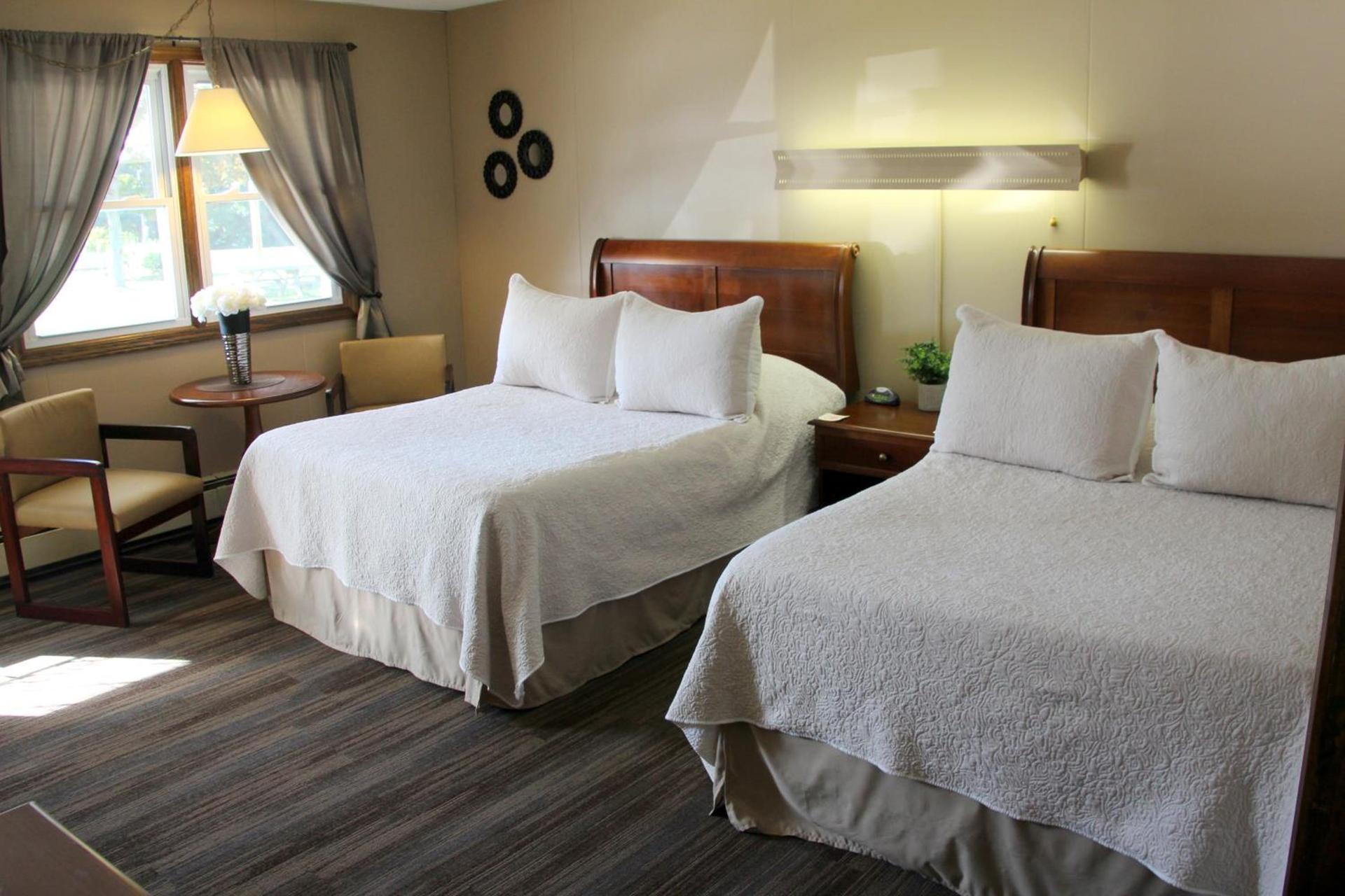 All Seasons Inn photo 22