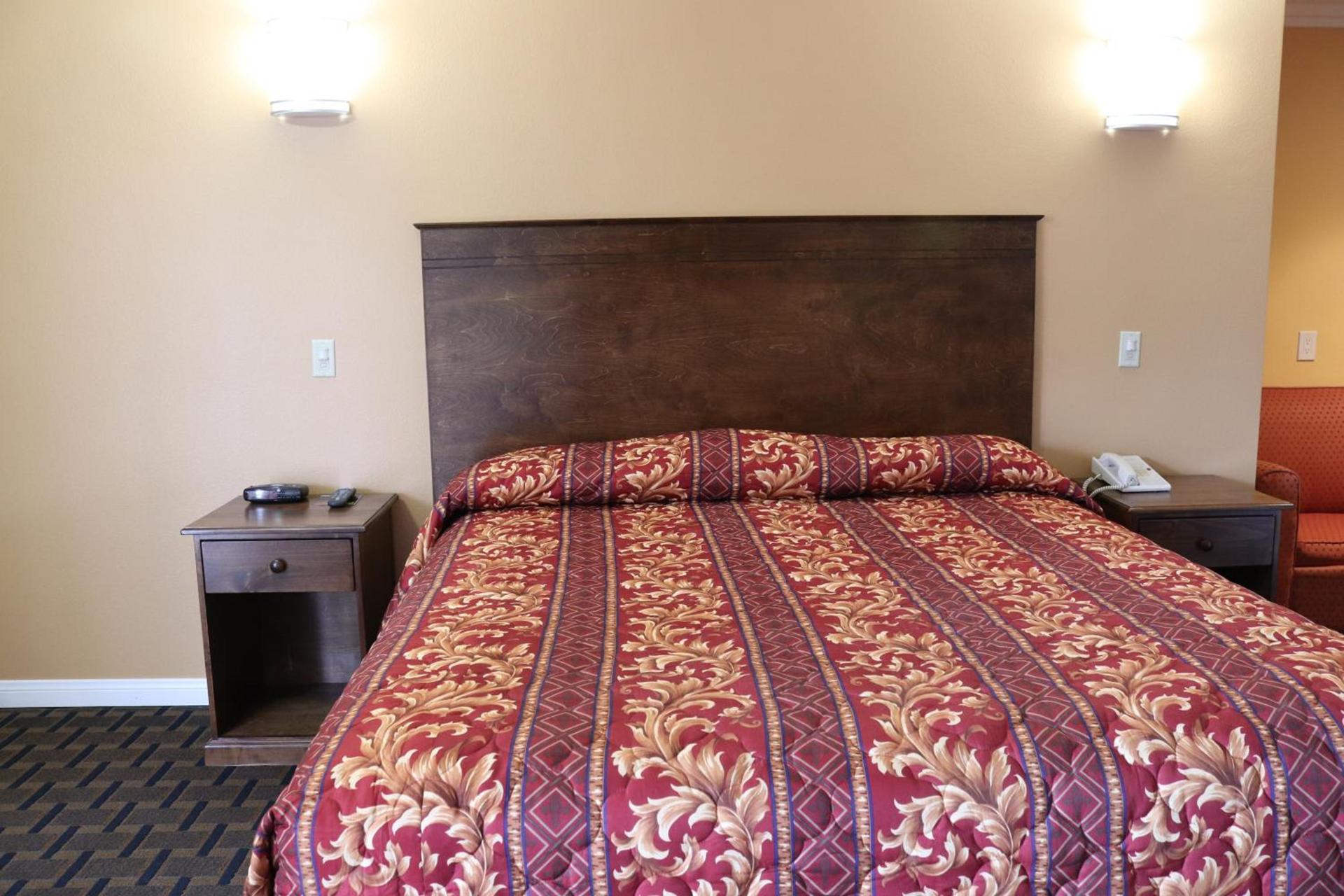 Fullerton Lodge photo 25
