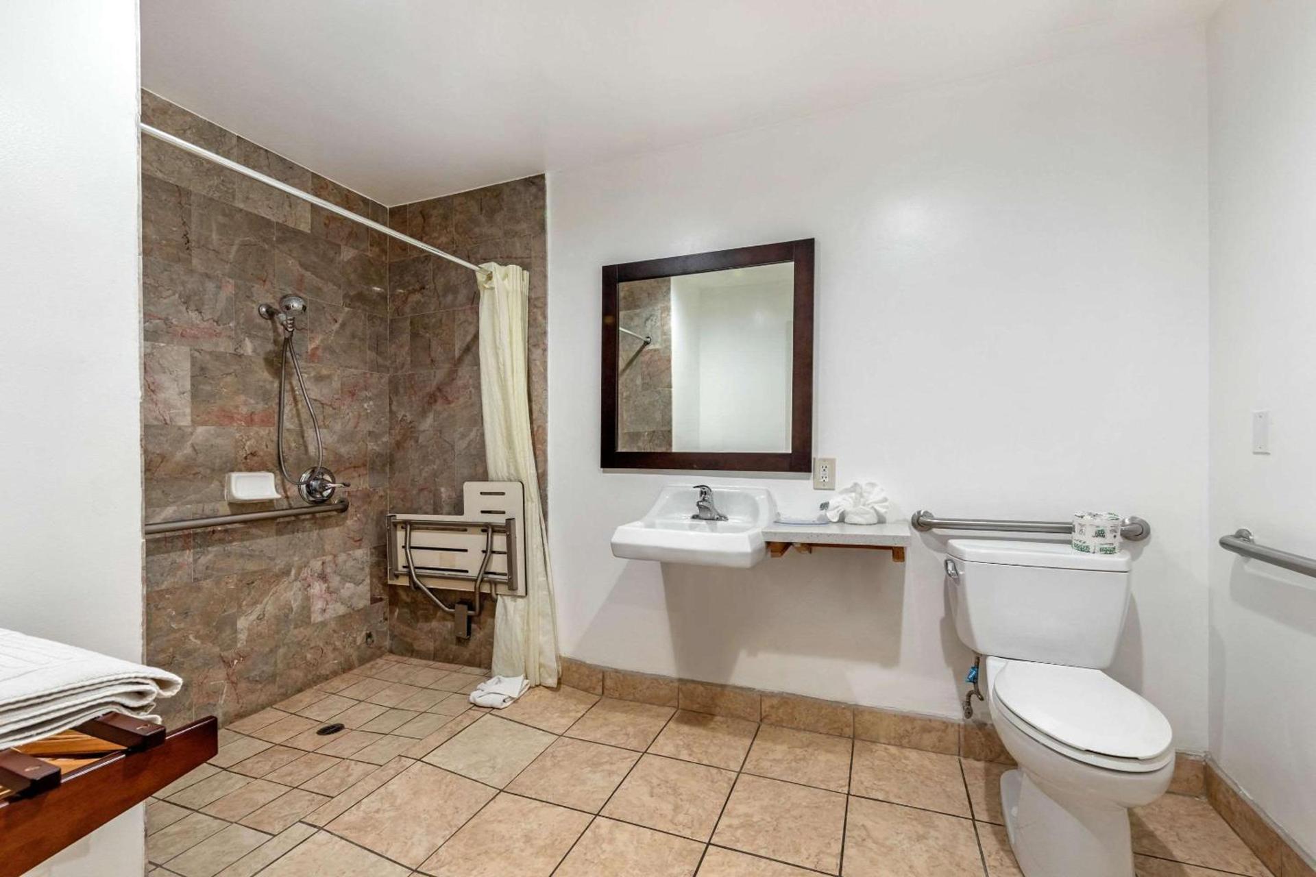 Rodeway Inn Carson - Los Angeles South photo 19