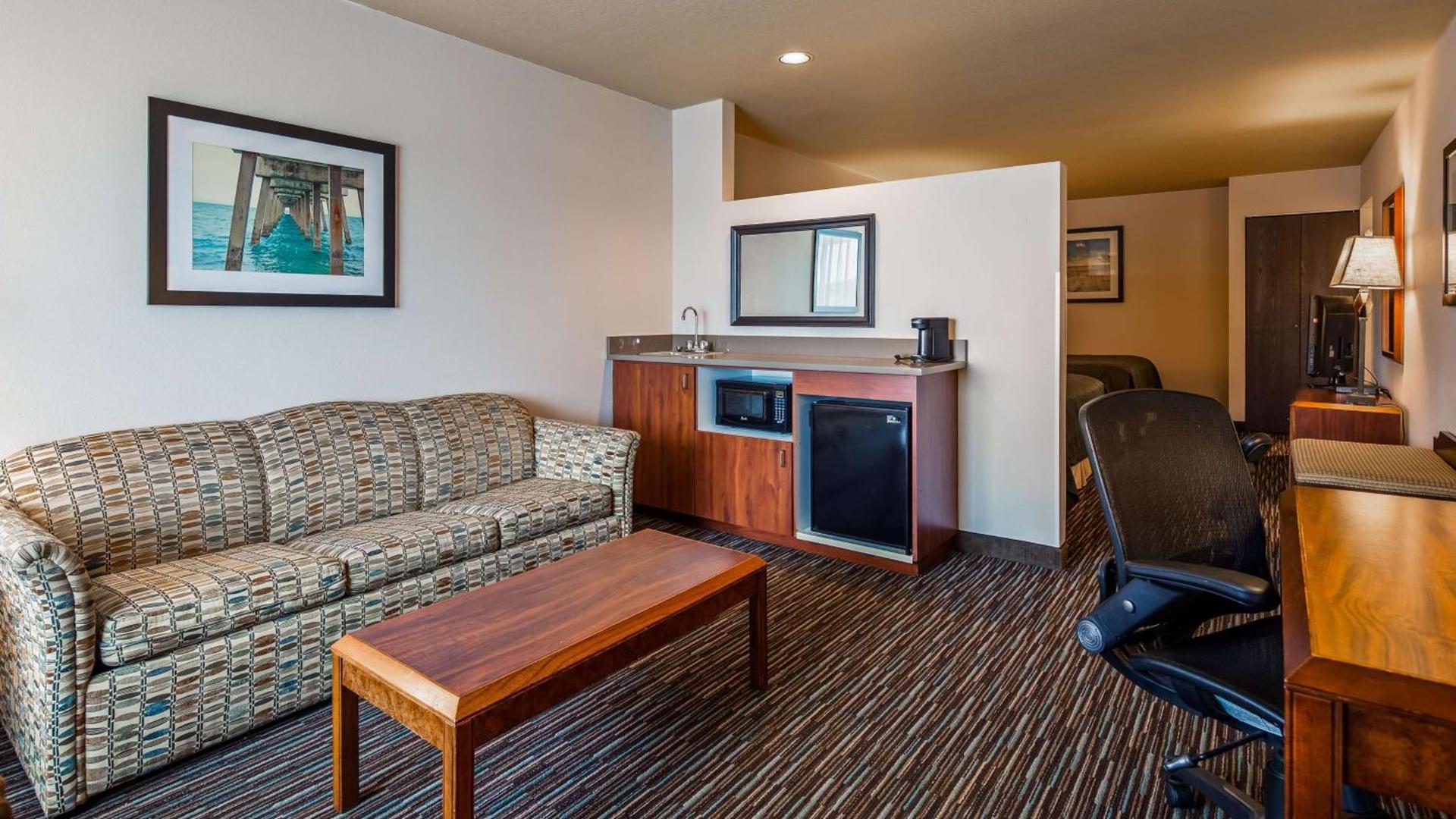Best Western Salbasgeon Inn & Suites photo 23