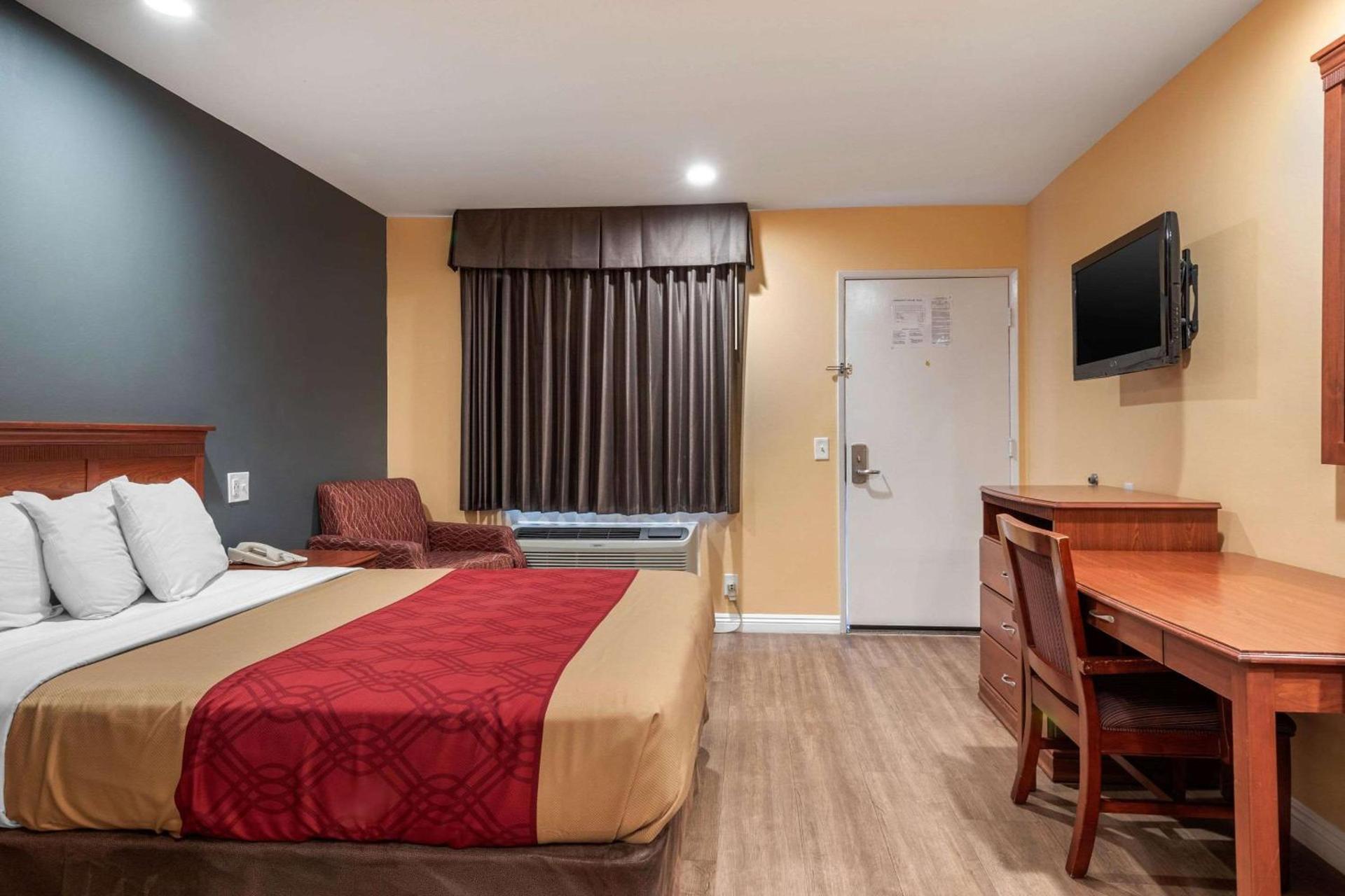 Rodeway Inn Carson - Los Angeles South photo 10