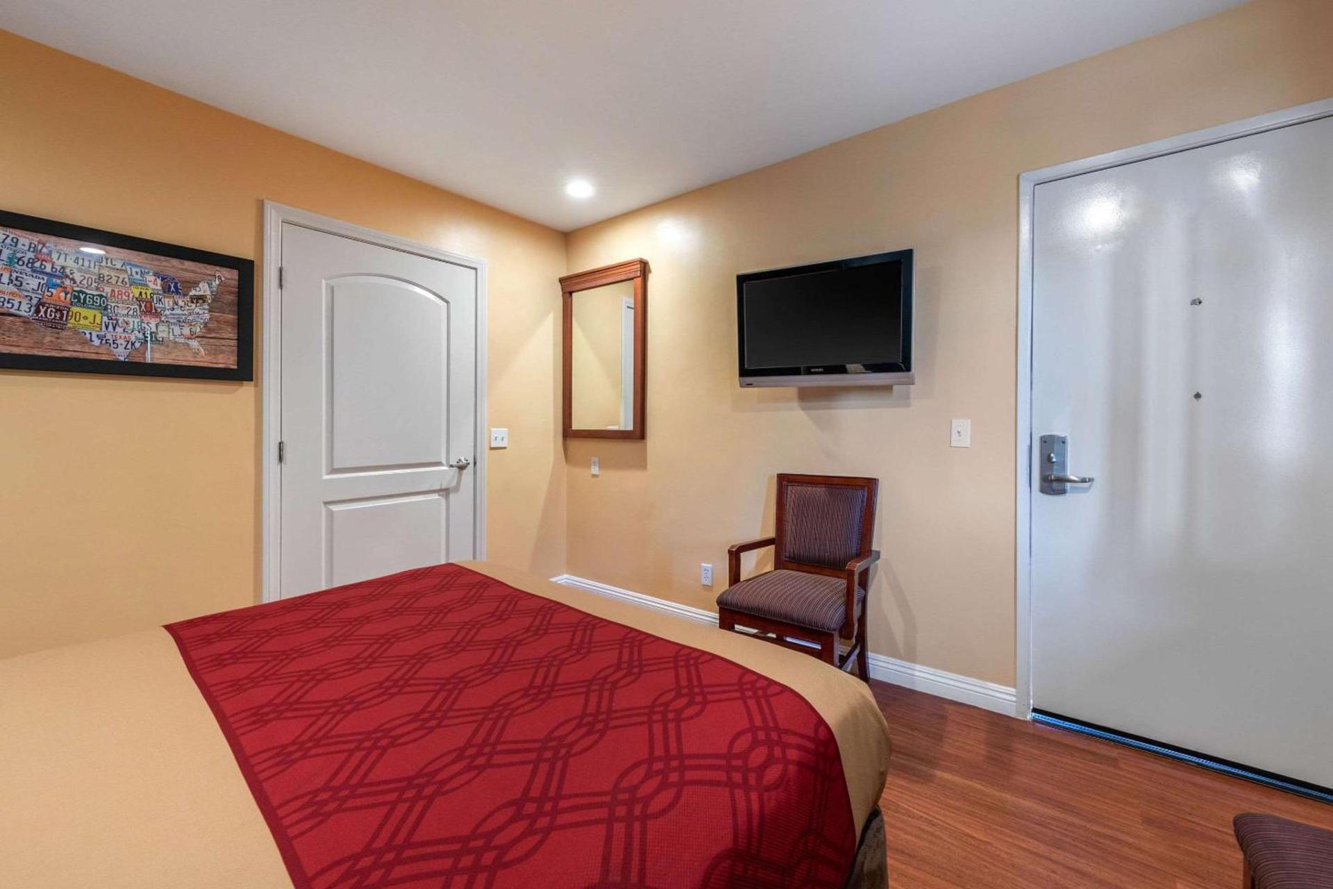 Rodeway Inn Carson - Los Angeles South photo 8