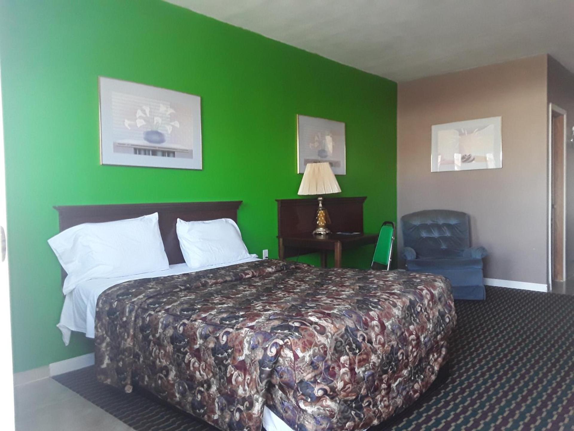 Super 54 Inn photo 10