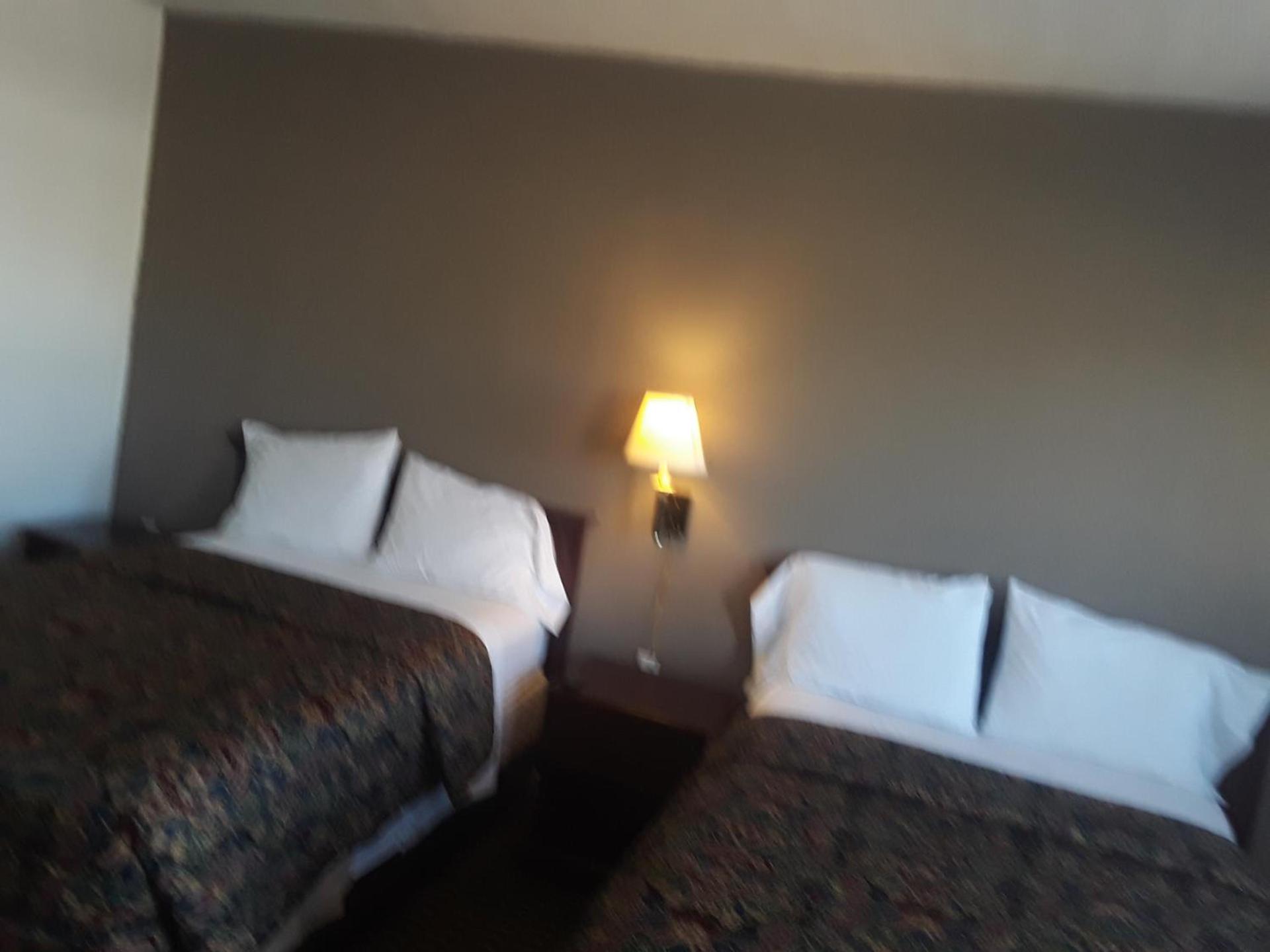 Super 54 Inn photo 21