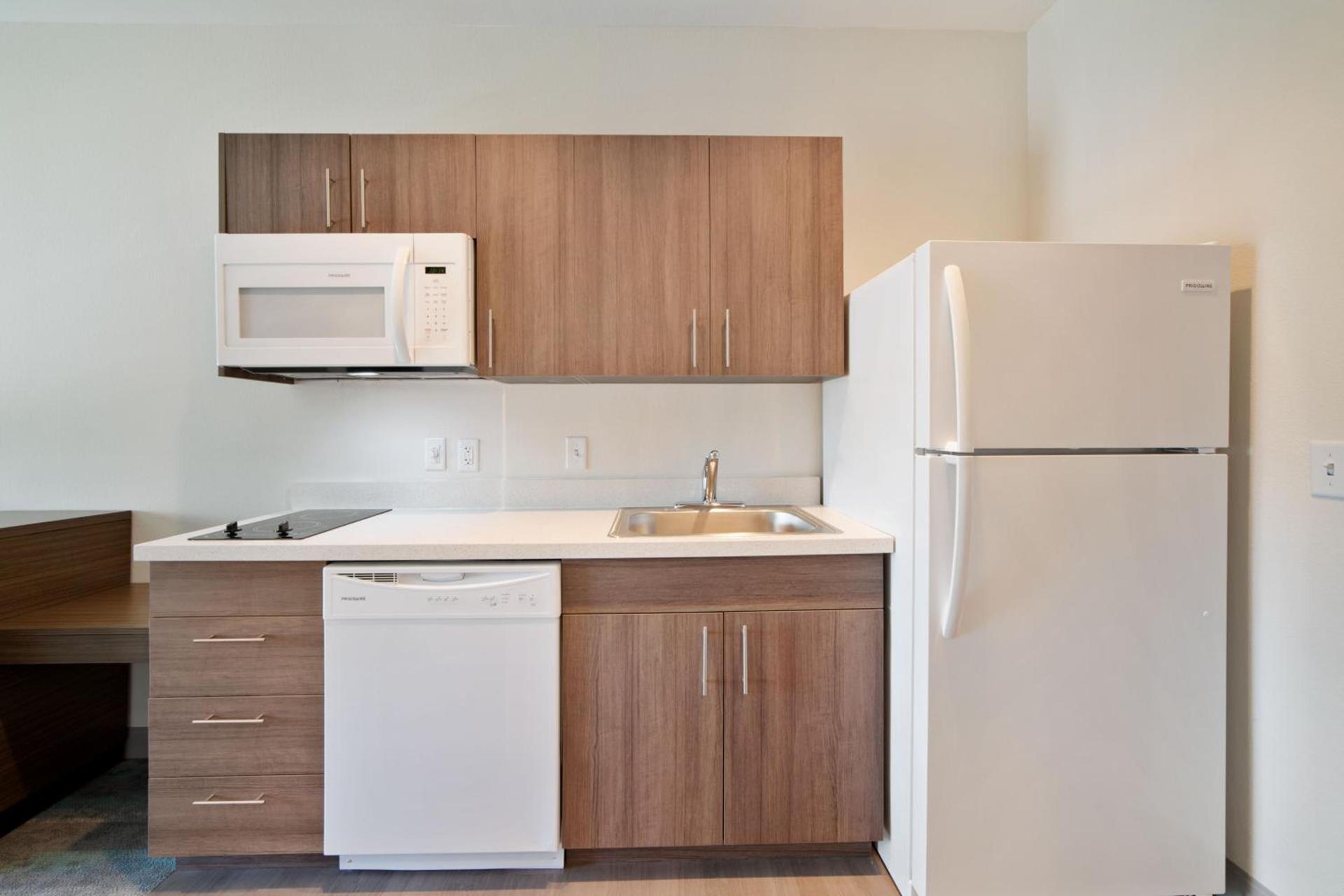 Extended Stay America Premier Suites - Greenville - Woodruff Road photo 34