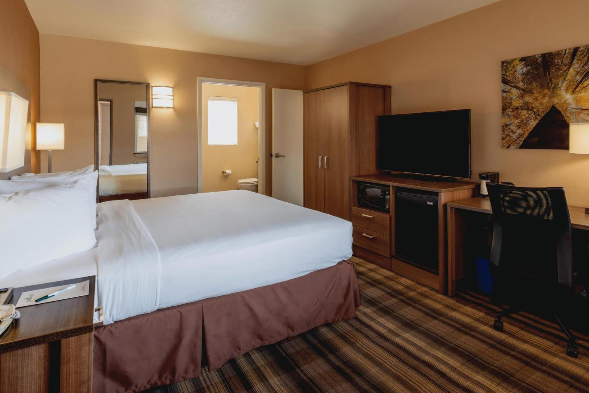 Boulder University Inn photo 4