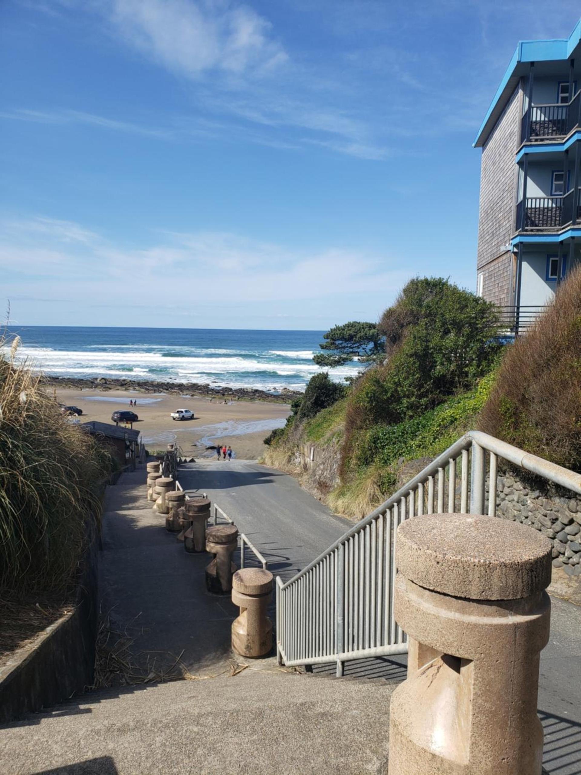 Seagull Beachfront Inn photo 17