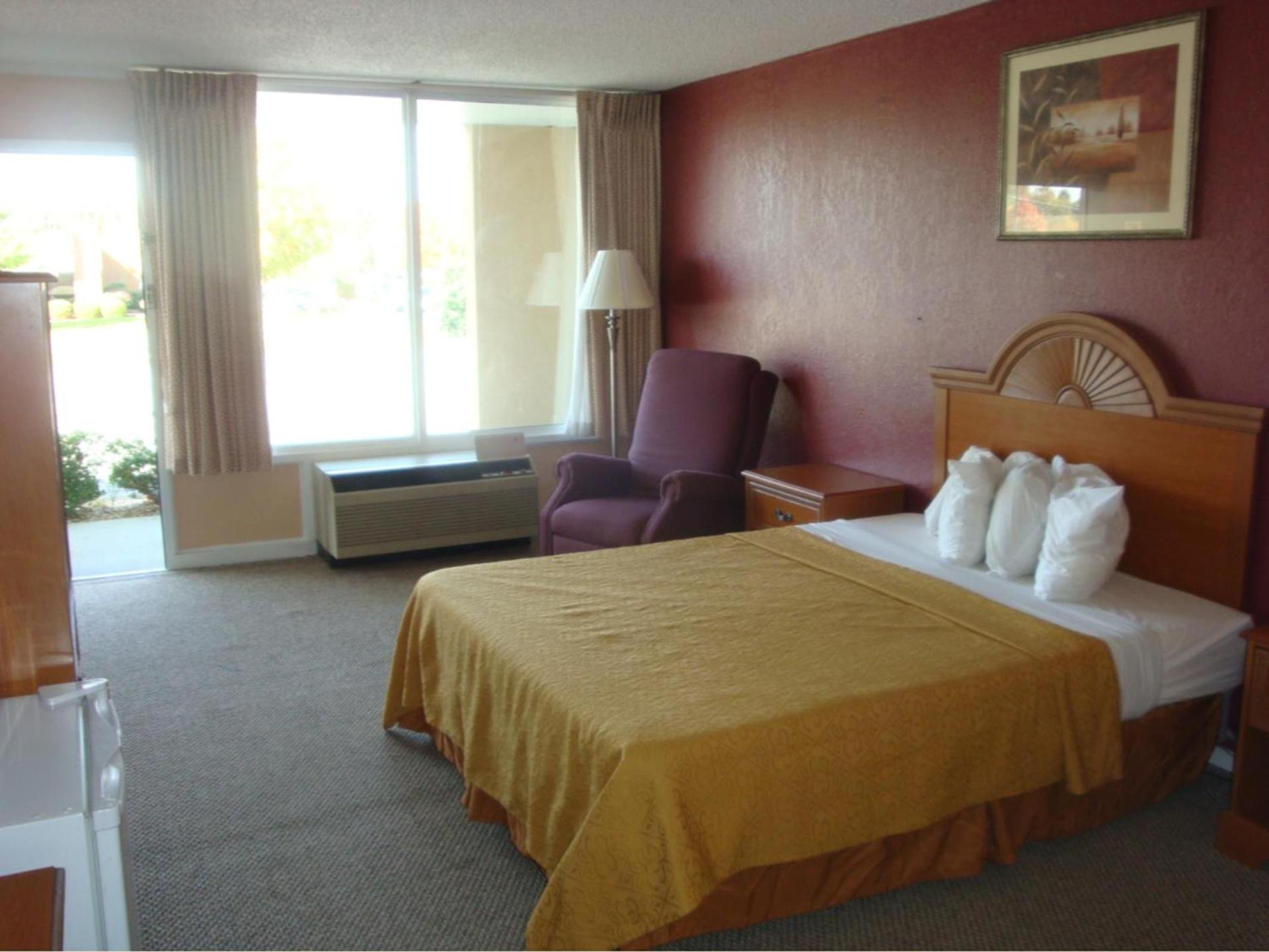 Americourt Extended Stays photo 23