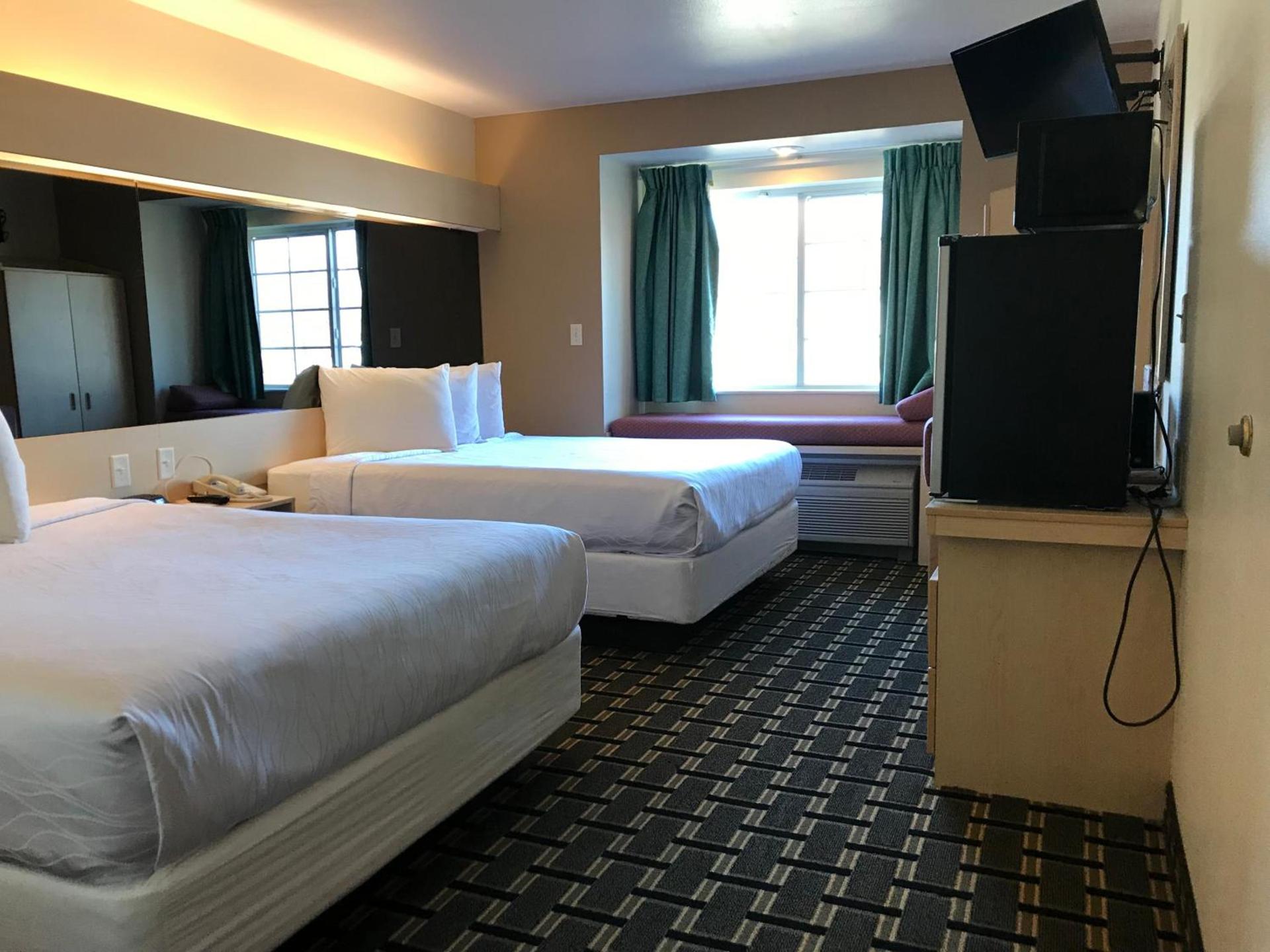 Mariner's Village Resort photo 17