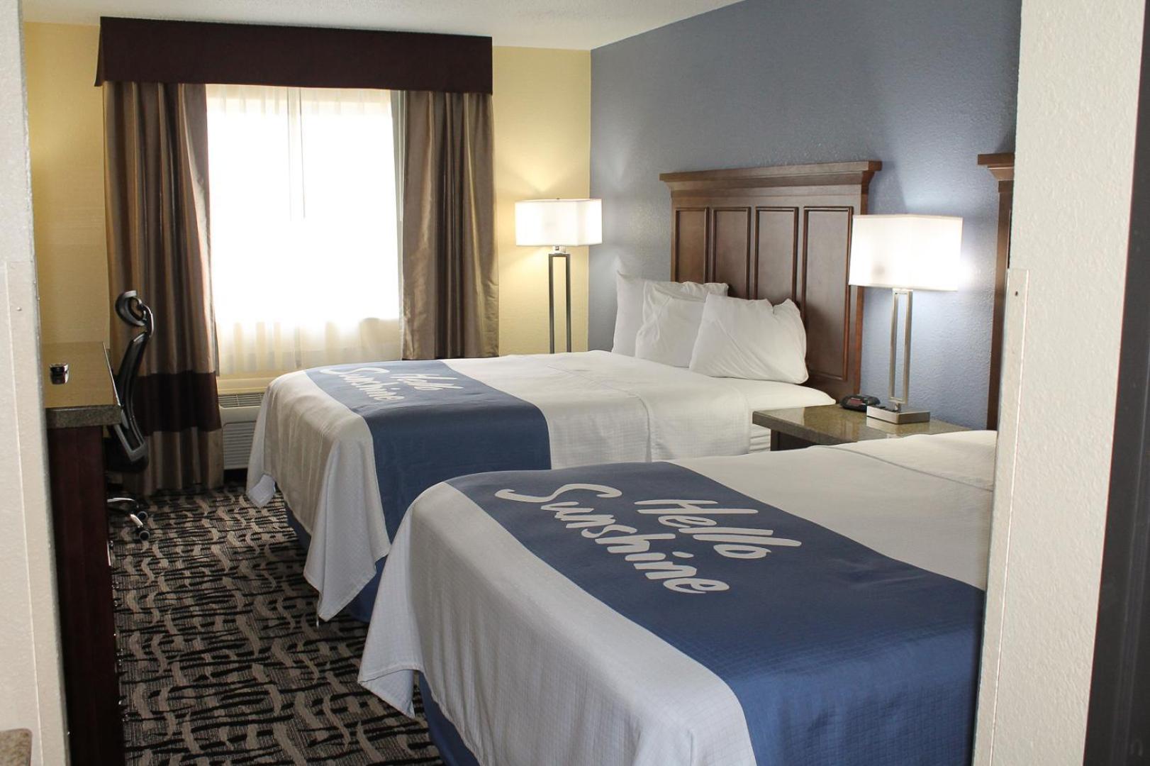 Days Inn by Wyndham Batavia Ohio photo 12