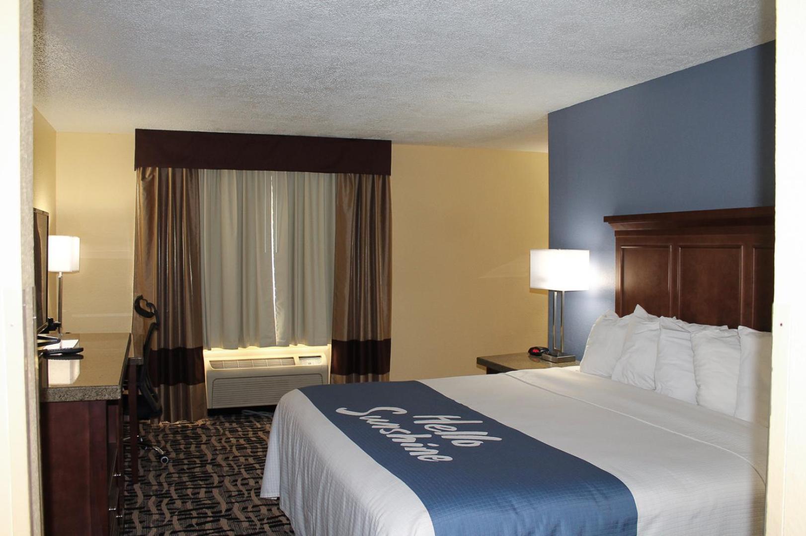 Days Inn by Wyndham Batavia Ohio photo 17