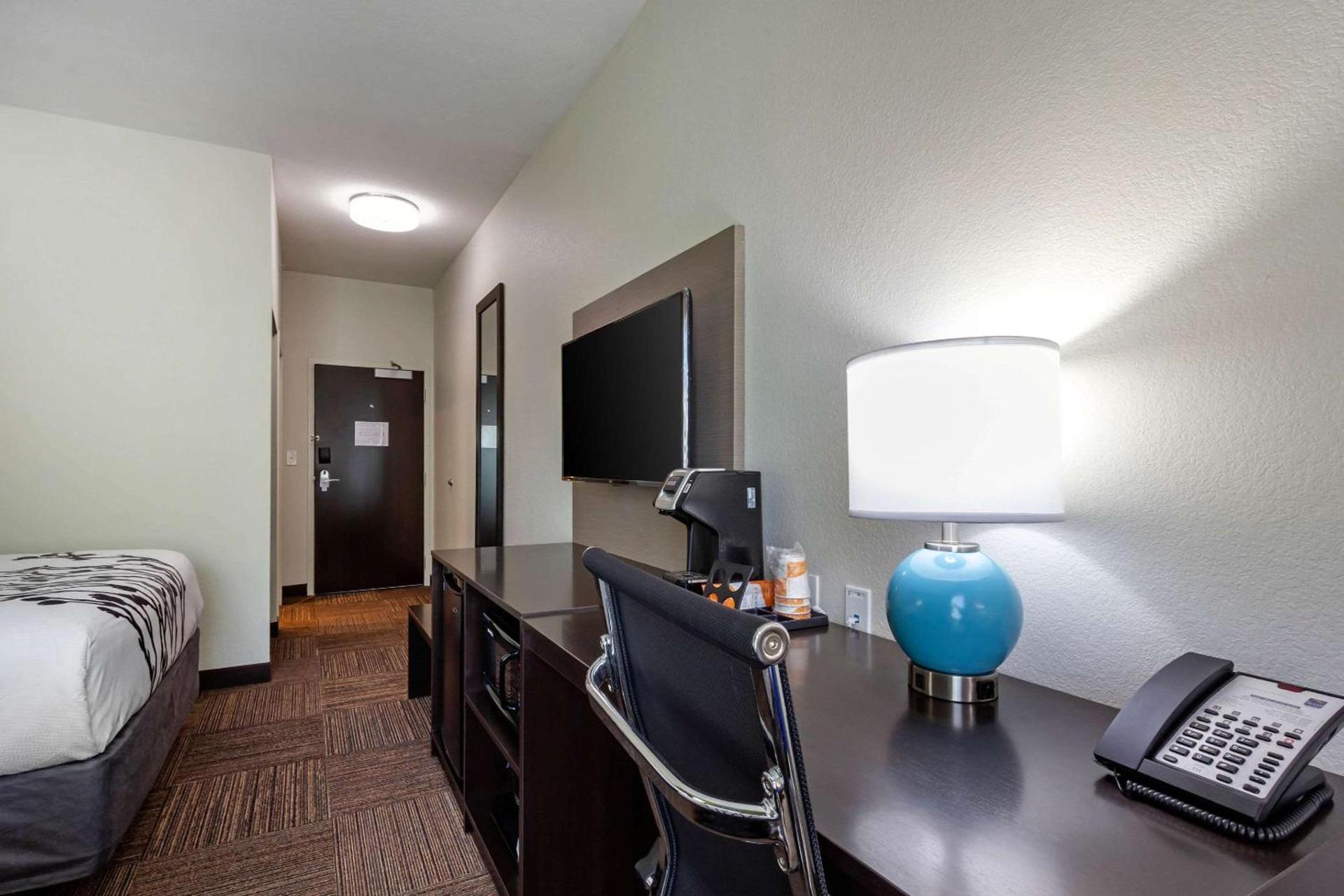 Sleep Inn & Suites Tampa South photo 22