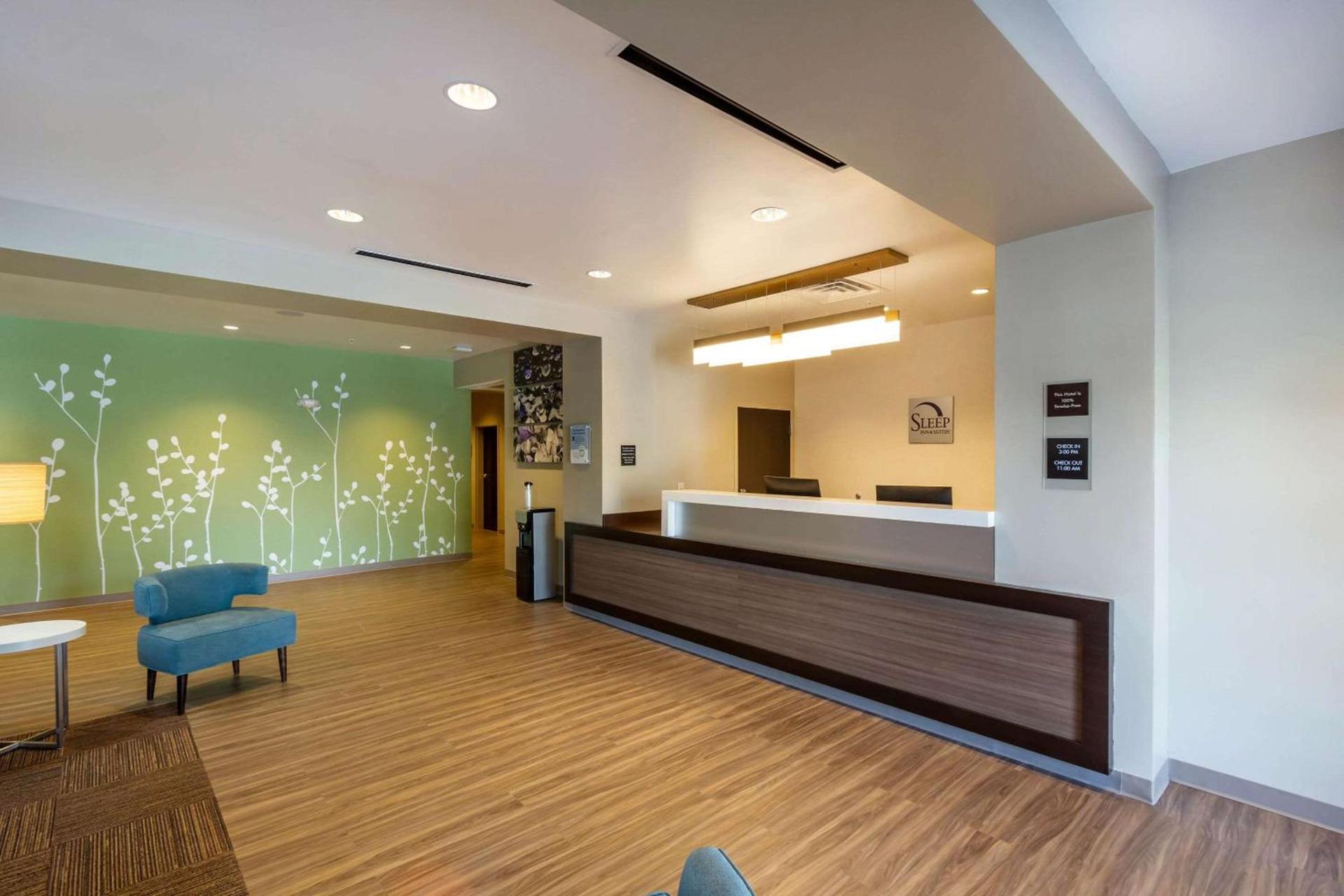 Sleep Inn & Suites Tampa South photo 5