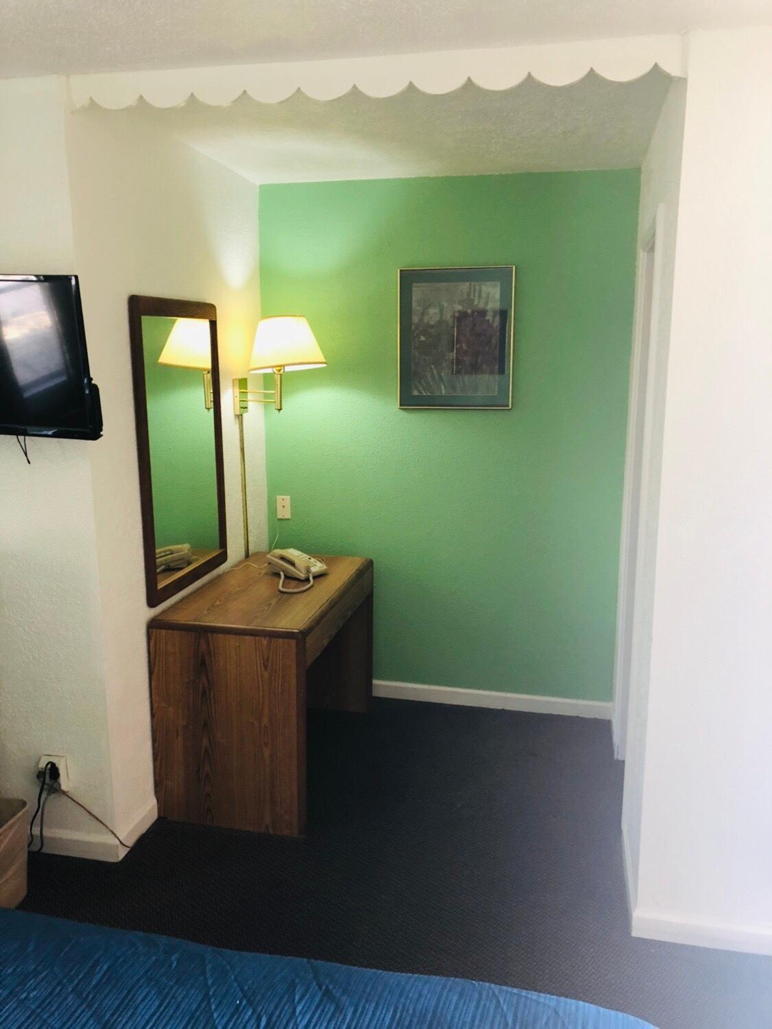 Woodridge Motel photo 12