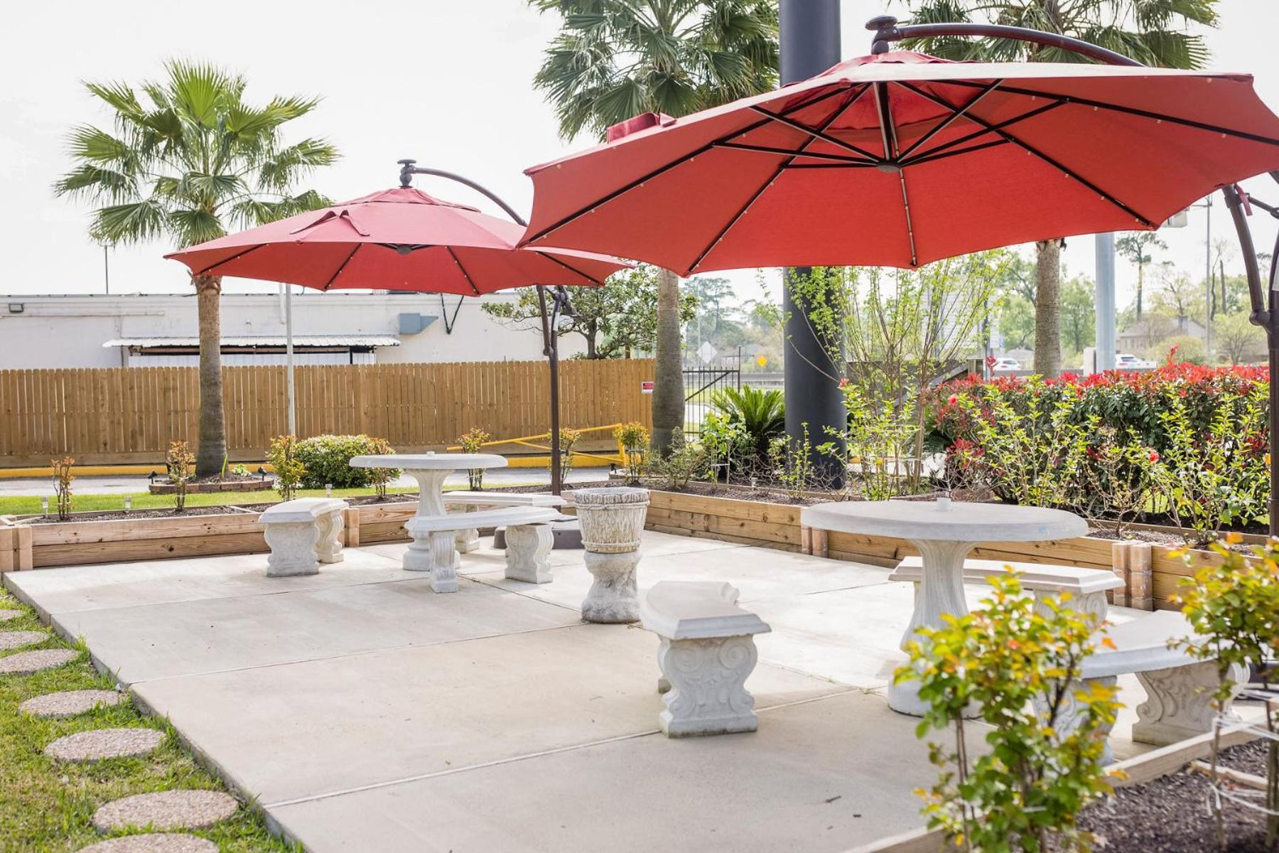 Harmony Inn and Suites photo 6