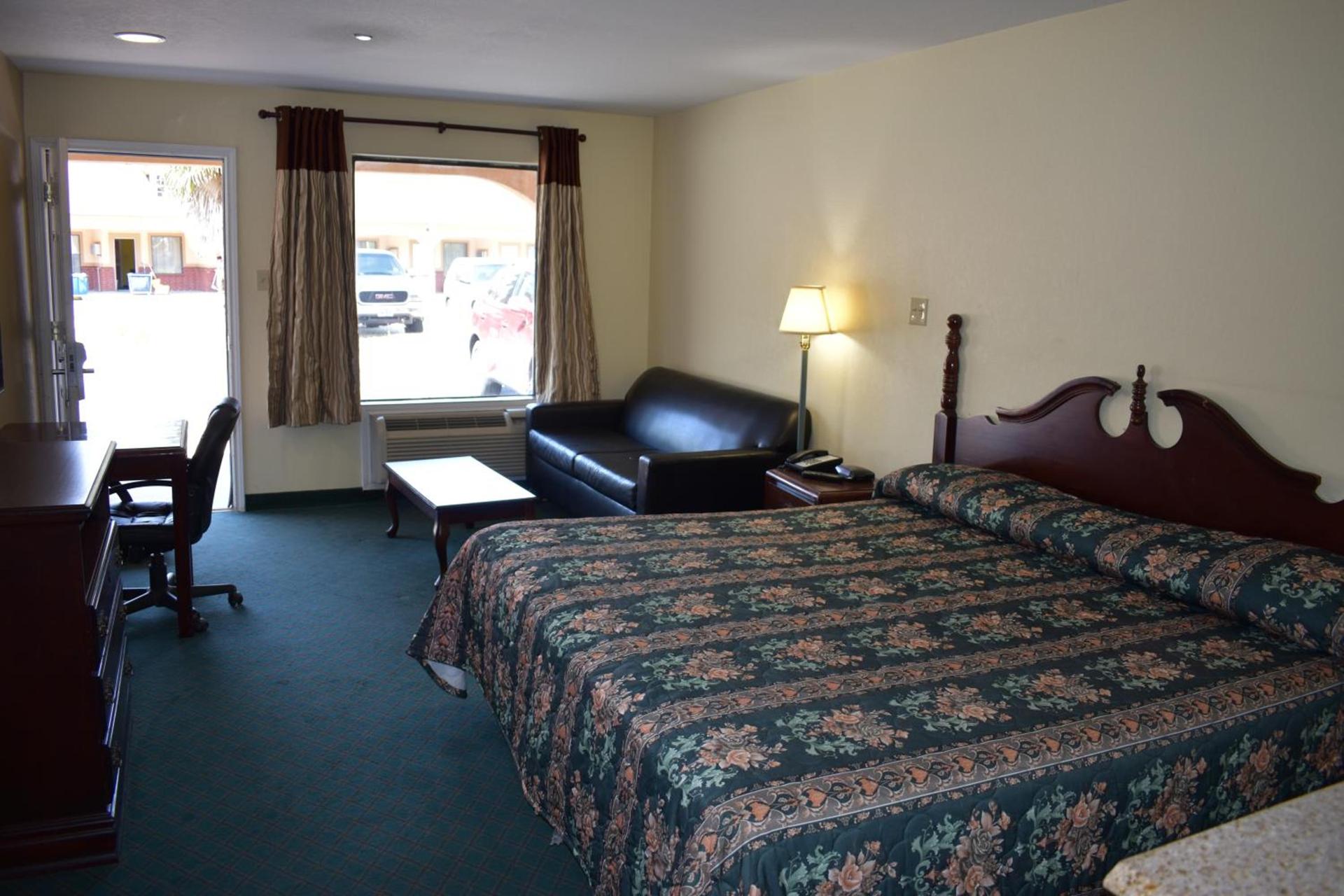 Residents Suites Liberty photo 13