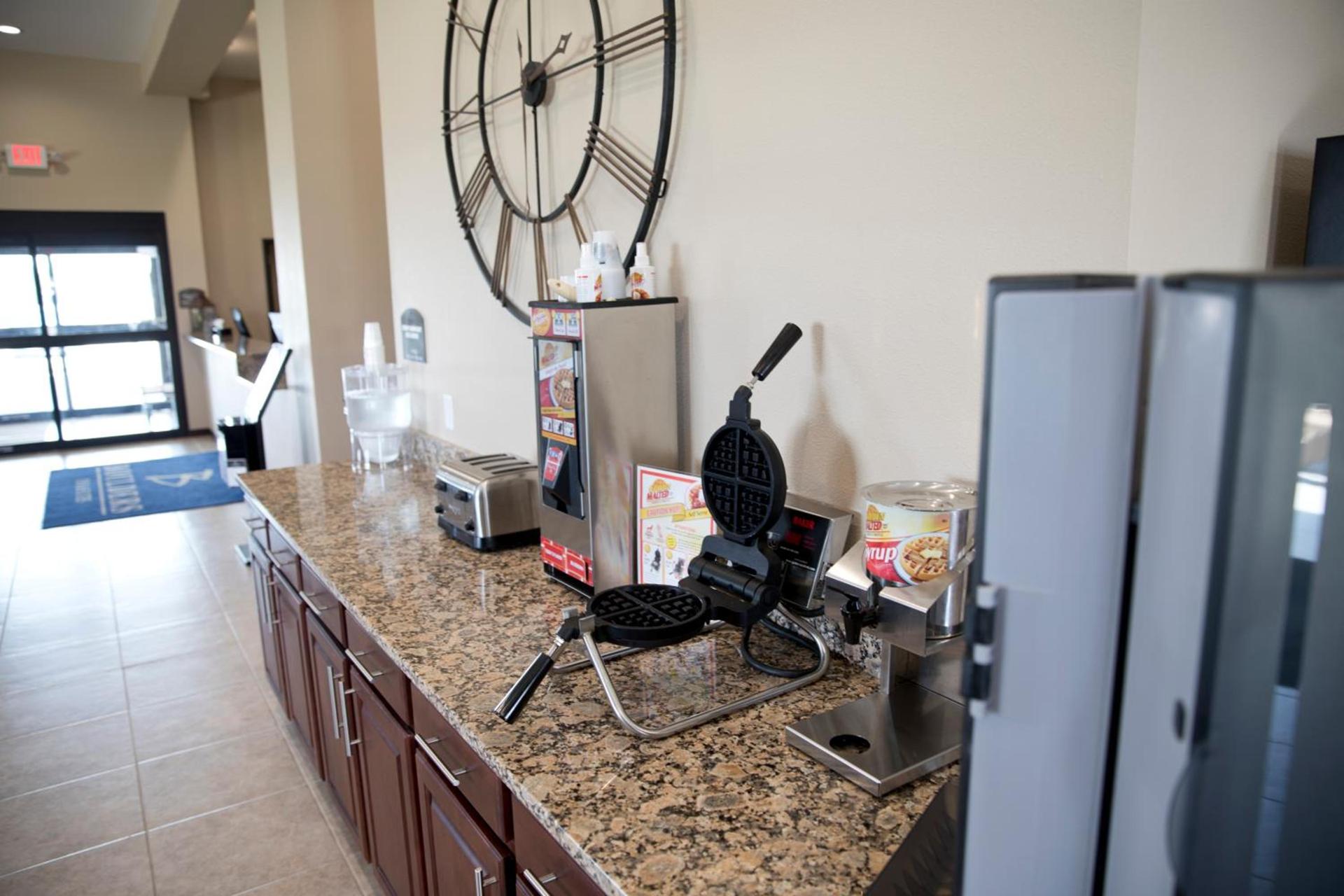 Cobblestone Inn & Suites -Clarinda photo 12