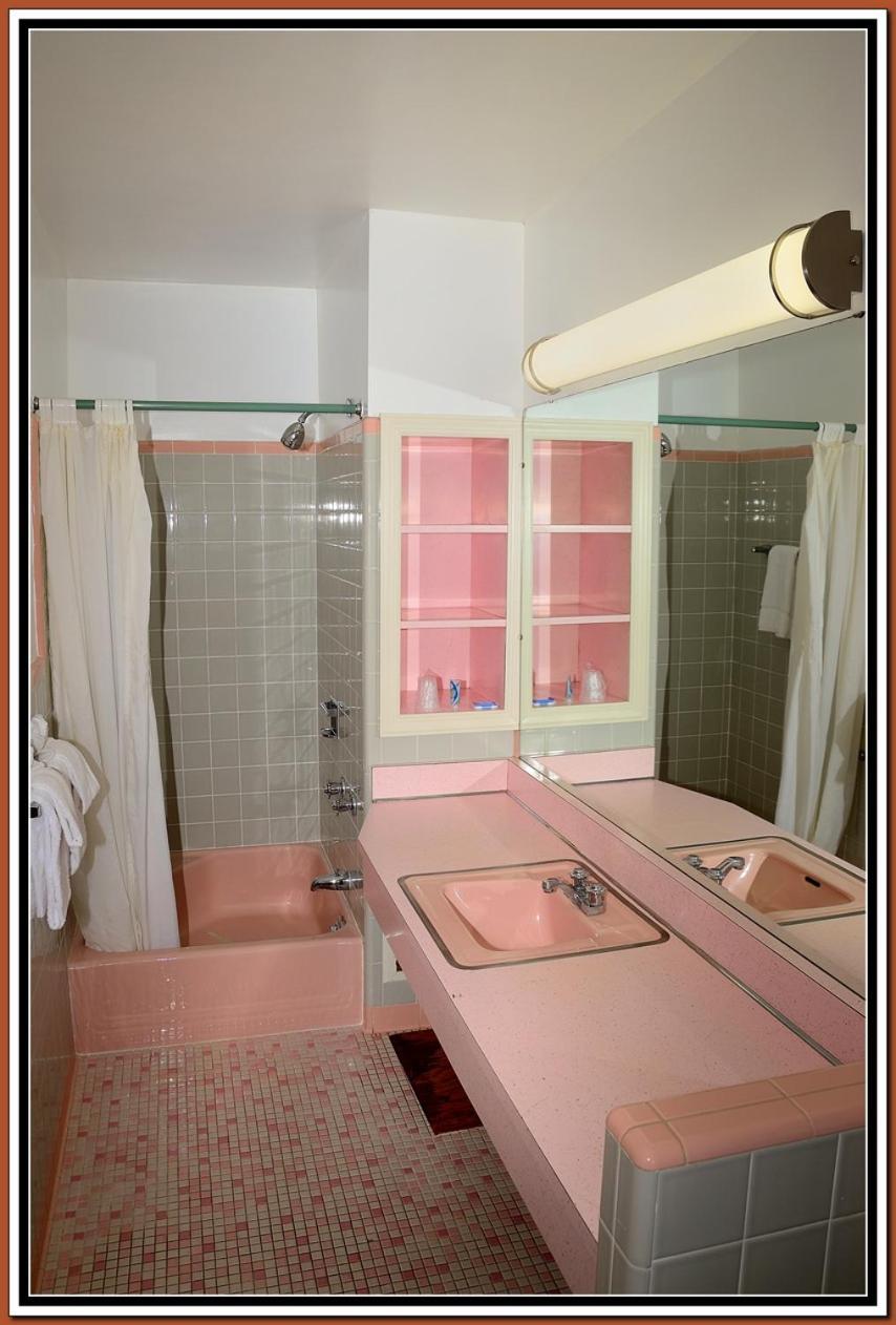 The Cardinal Inn photo 56