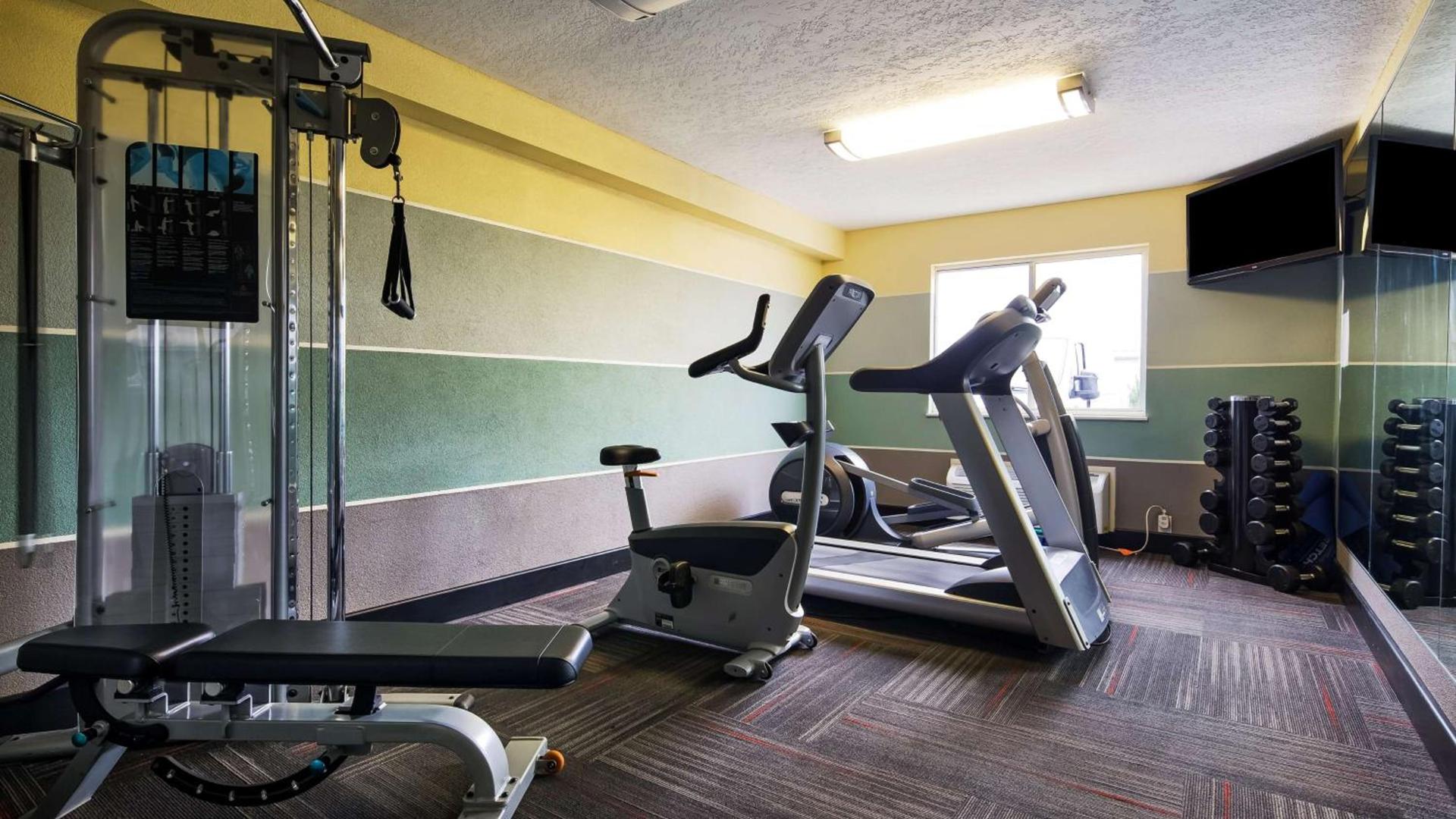 Best Western Norwalk photo 18