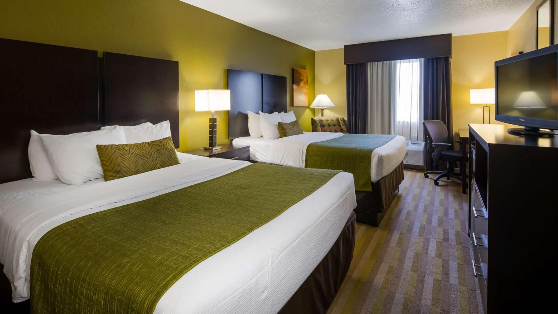 Best Western Norwalk photo 24