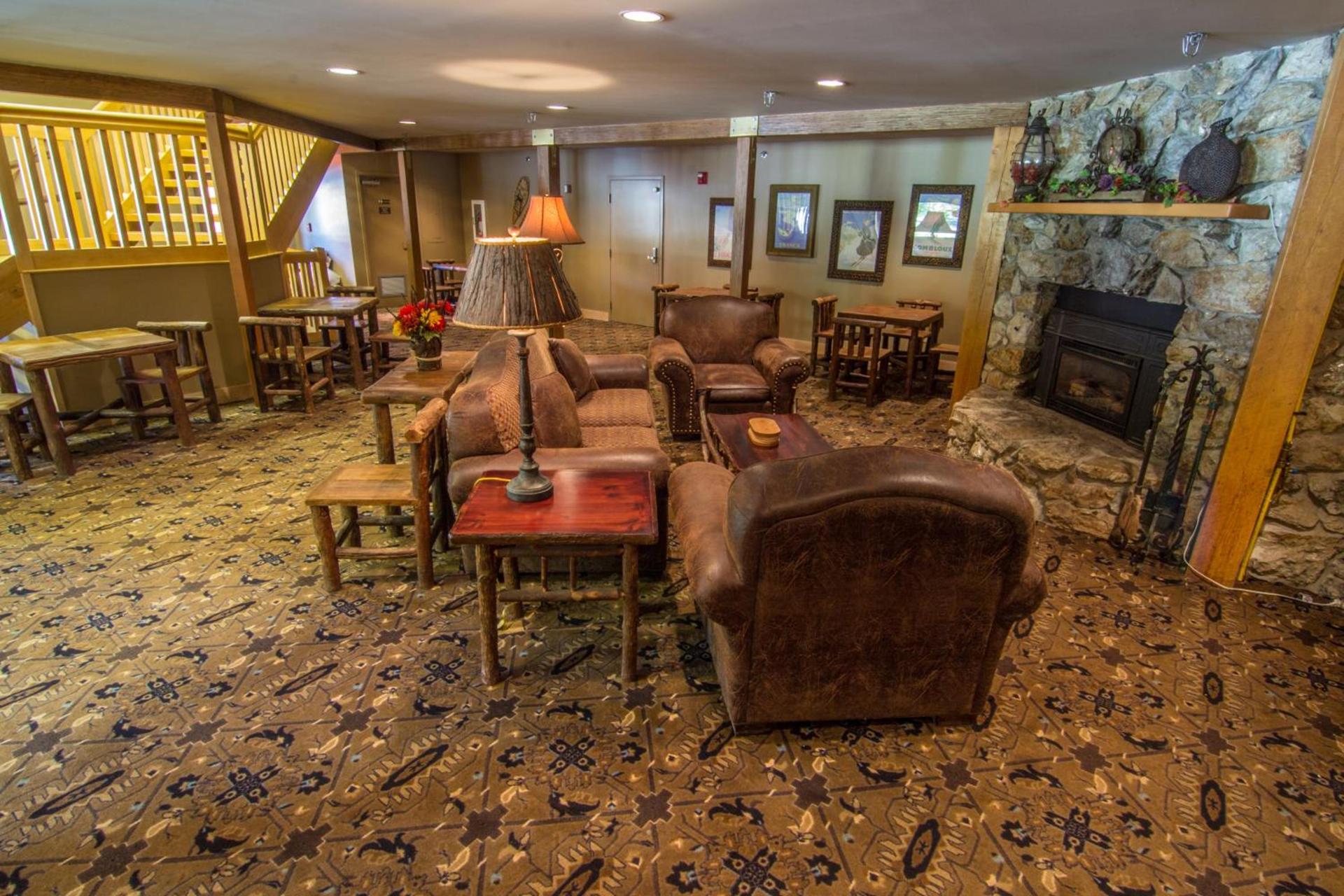 Snow Cap Inn photo 11