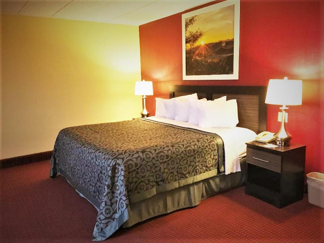 Days Inn by Wyndham Scranton PA photo 27