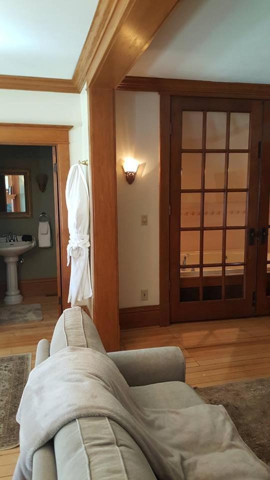The Wanderlust Hotel photo 3
