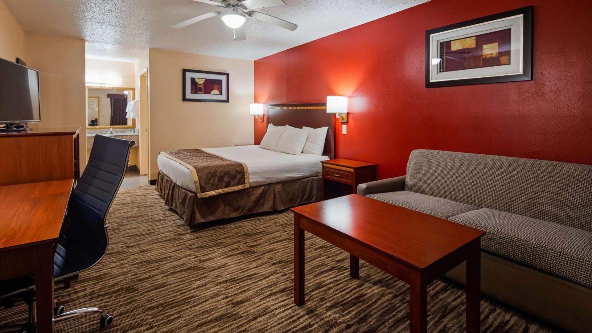 Best Western Executive Inn photo 2
