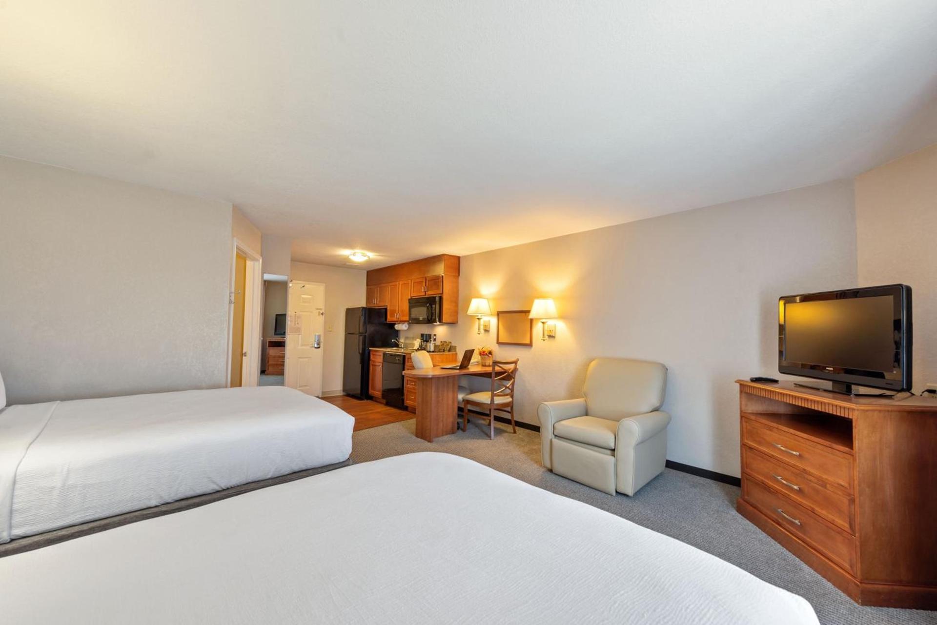 Extended Stay America Suites - Houston - IAH Airport photo 12