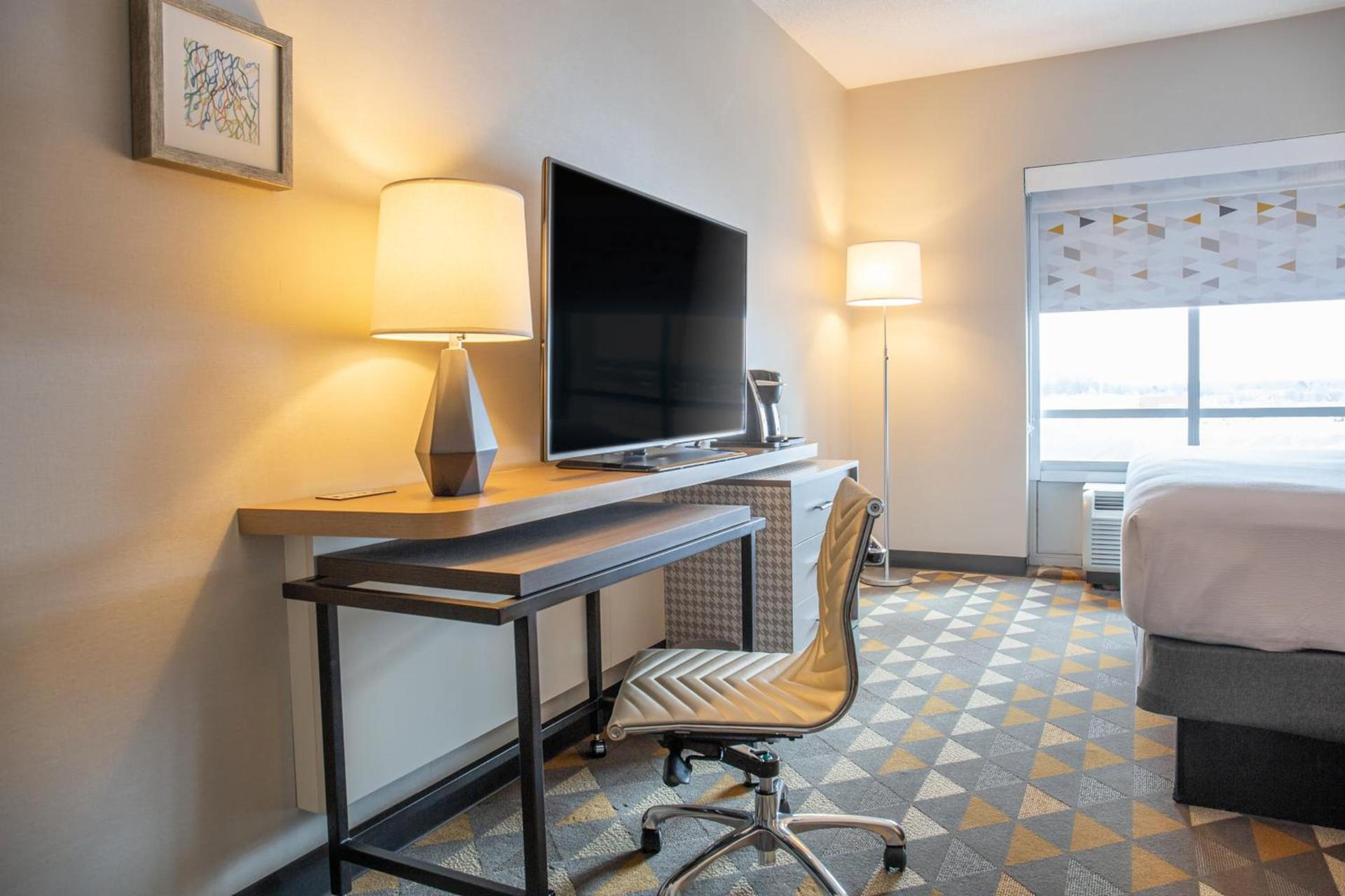 Holiday Inn Toledo - Maumee I-80/90 by IHG photo 2
