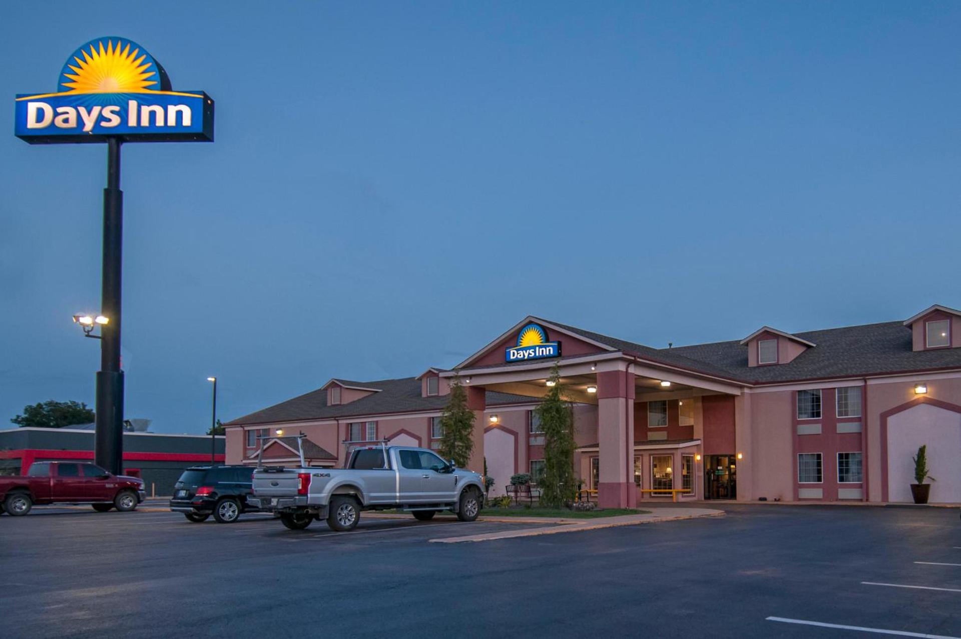 Days Inn by Wyndham Pauls Valley photo 16
