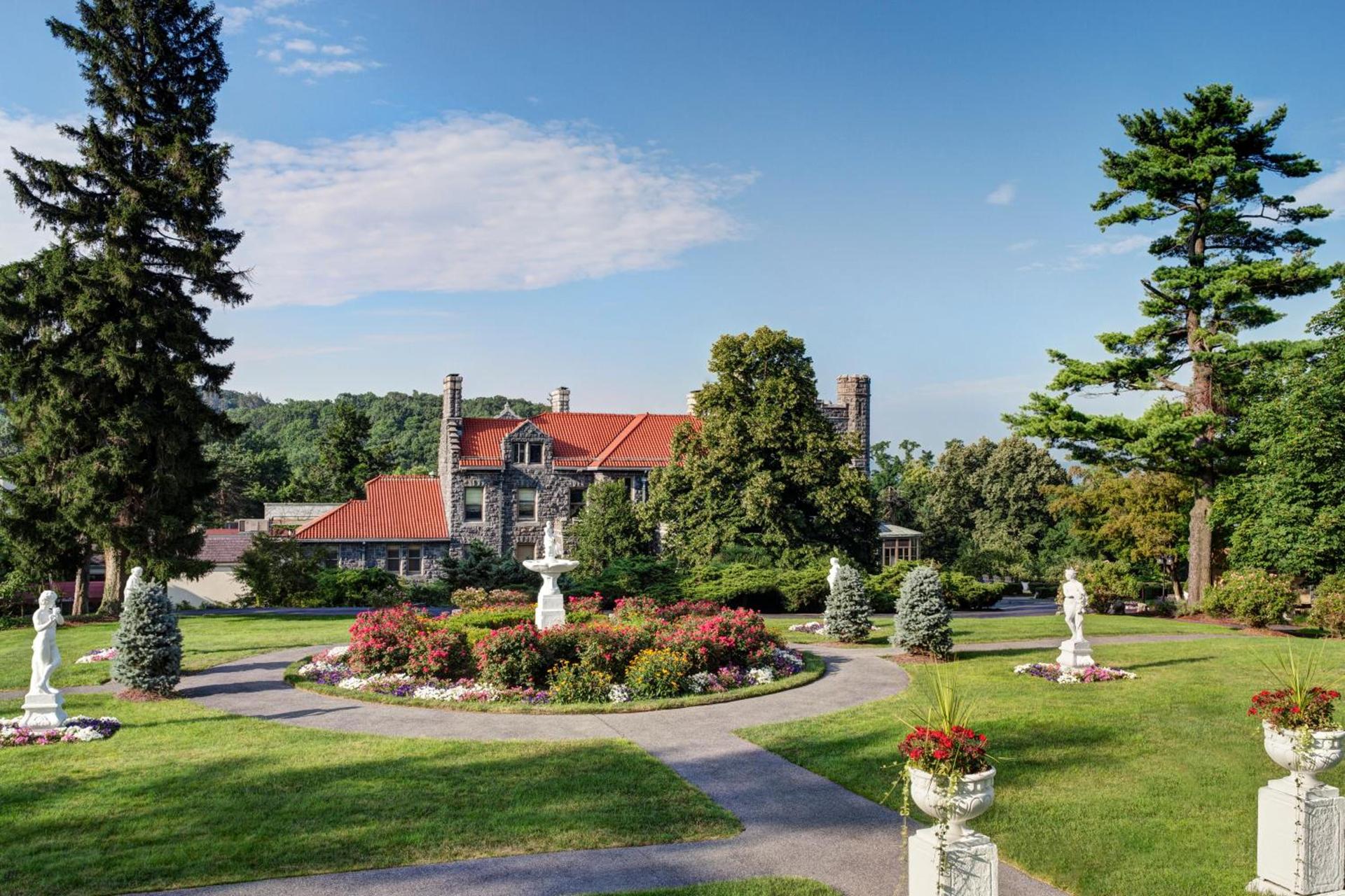 Tarrytown House Estate photo 62