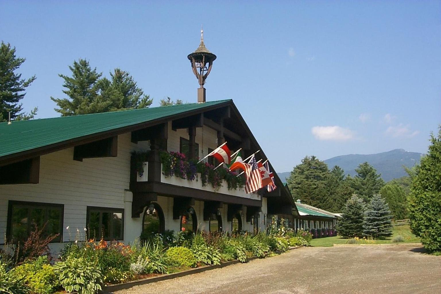 Northern Lights Lodge photo 2