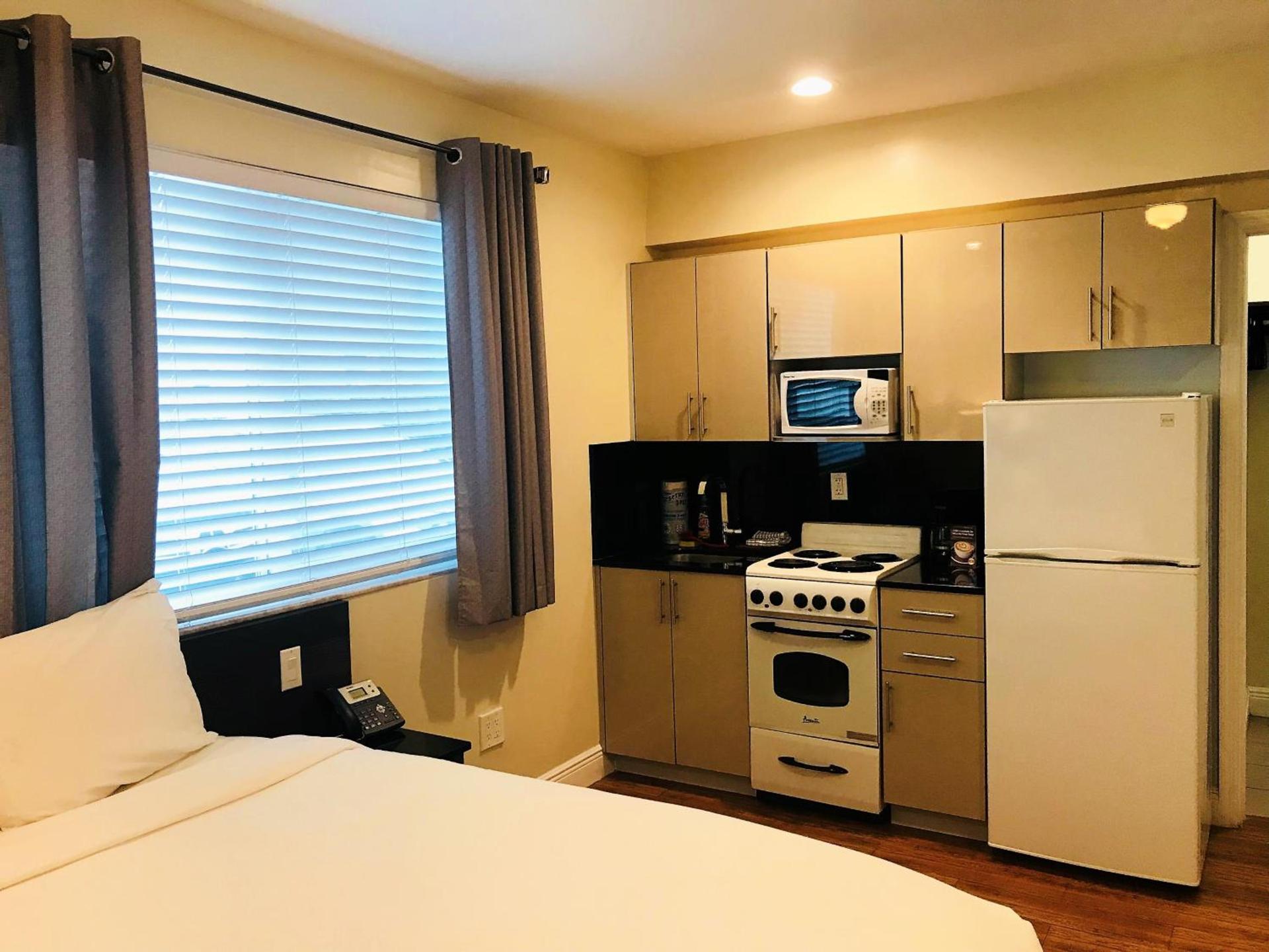 Caribbean Resort Suites photo 18