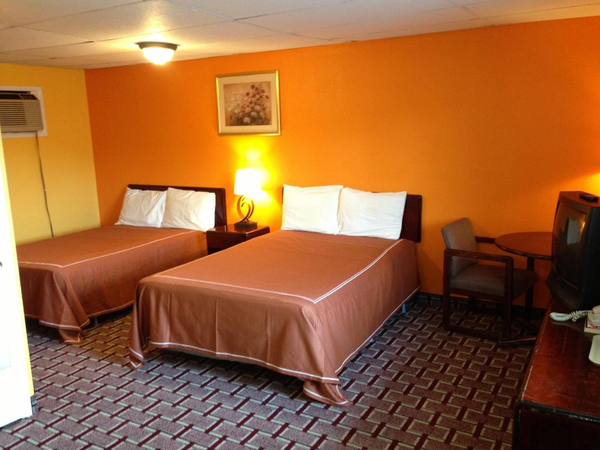 Red Carpet Inn Niagara Falls photo 3
