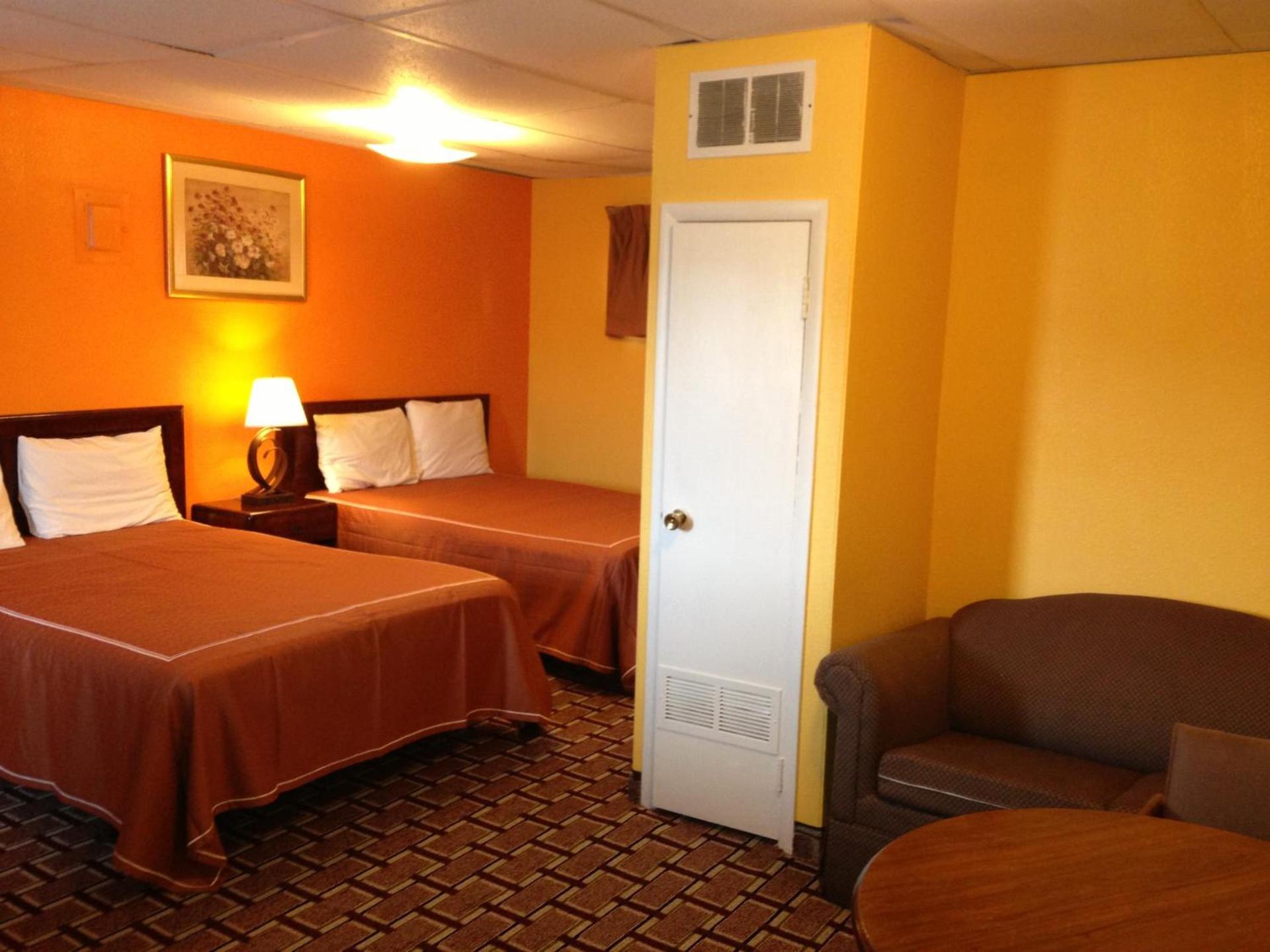 Red Carpet Inn Niagara Falls photo 11
