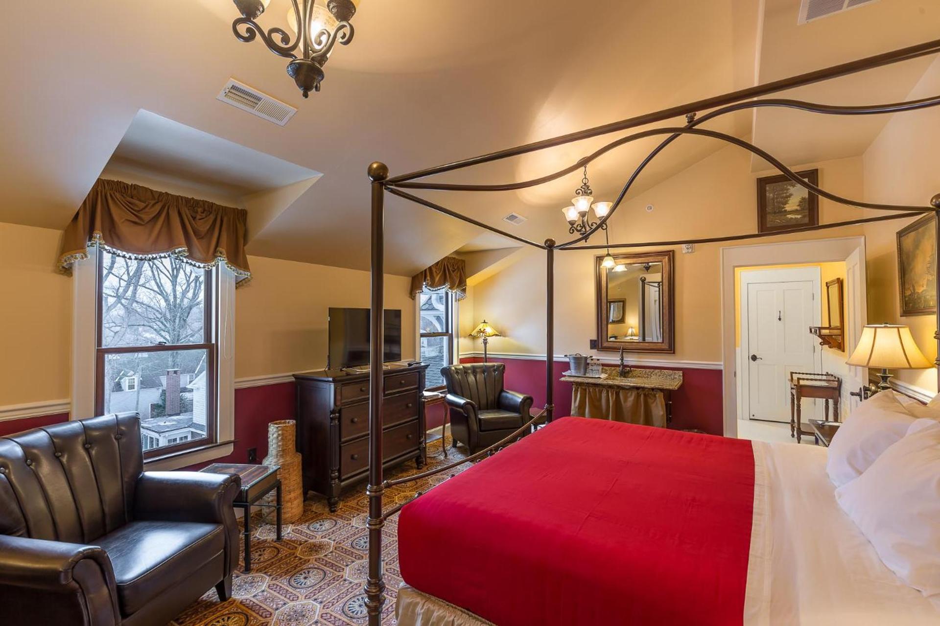 Steele Mansion Inn & Gathering Hub photo 6