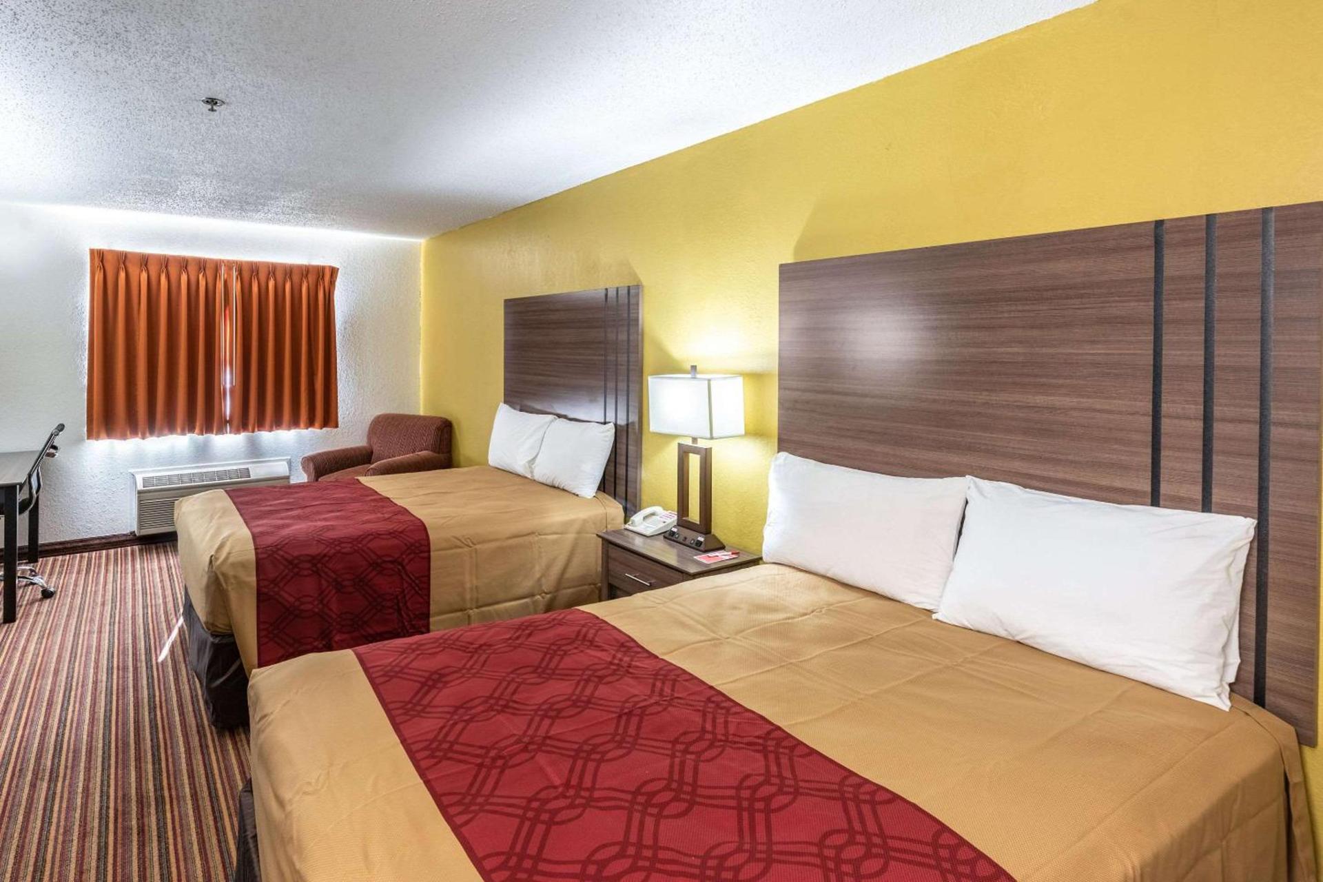 Econo Lodge Inn & Suites Mckinney - Plano North photo 10