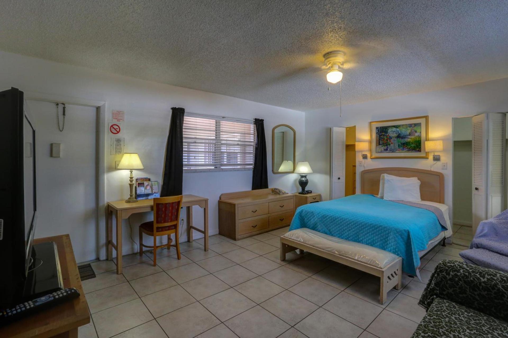 Richard's Motel Studios photo 50