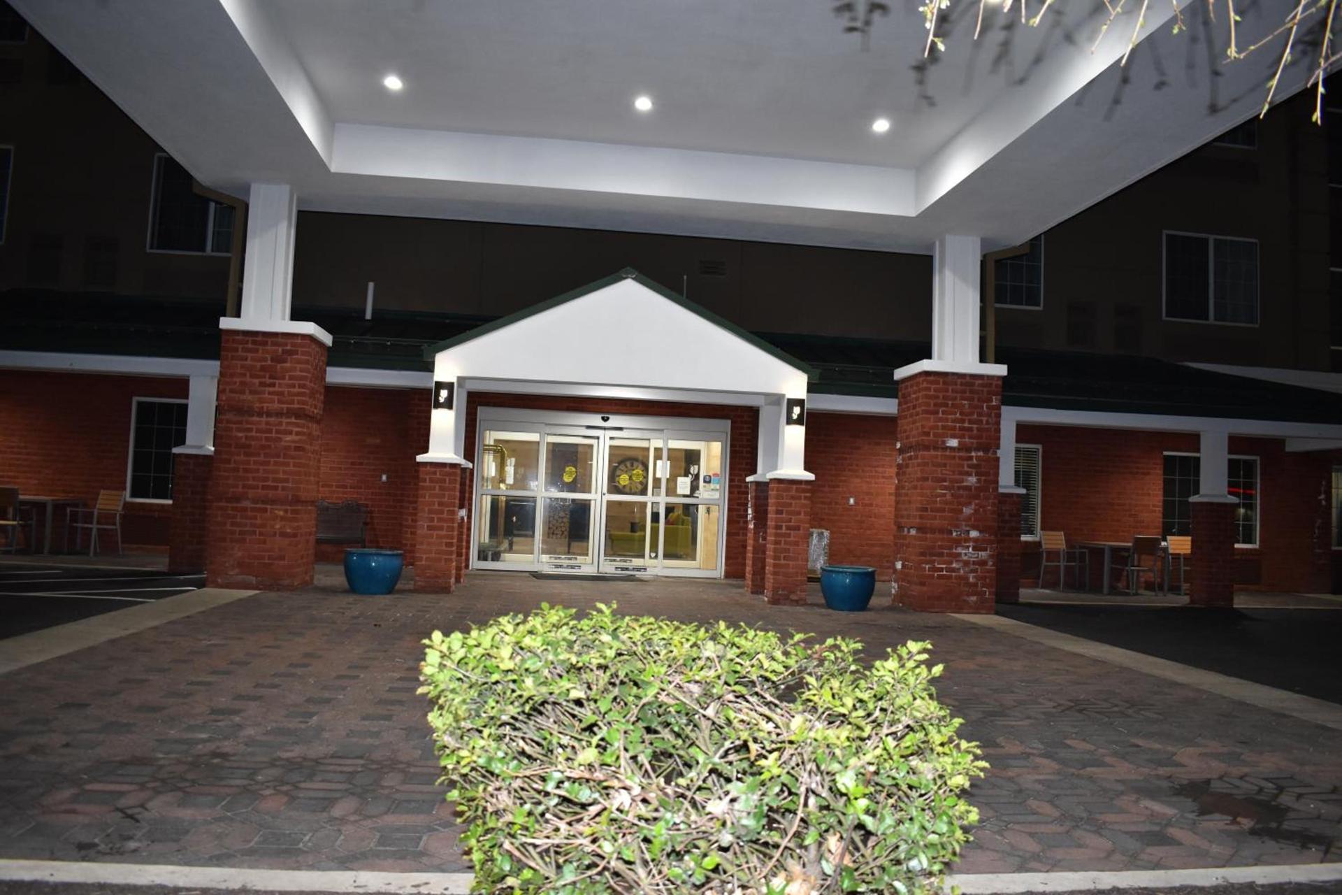 Country Inn & Suites by Radisson, Hagerstown, MD photo 87